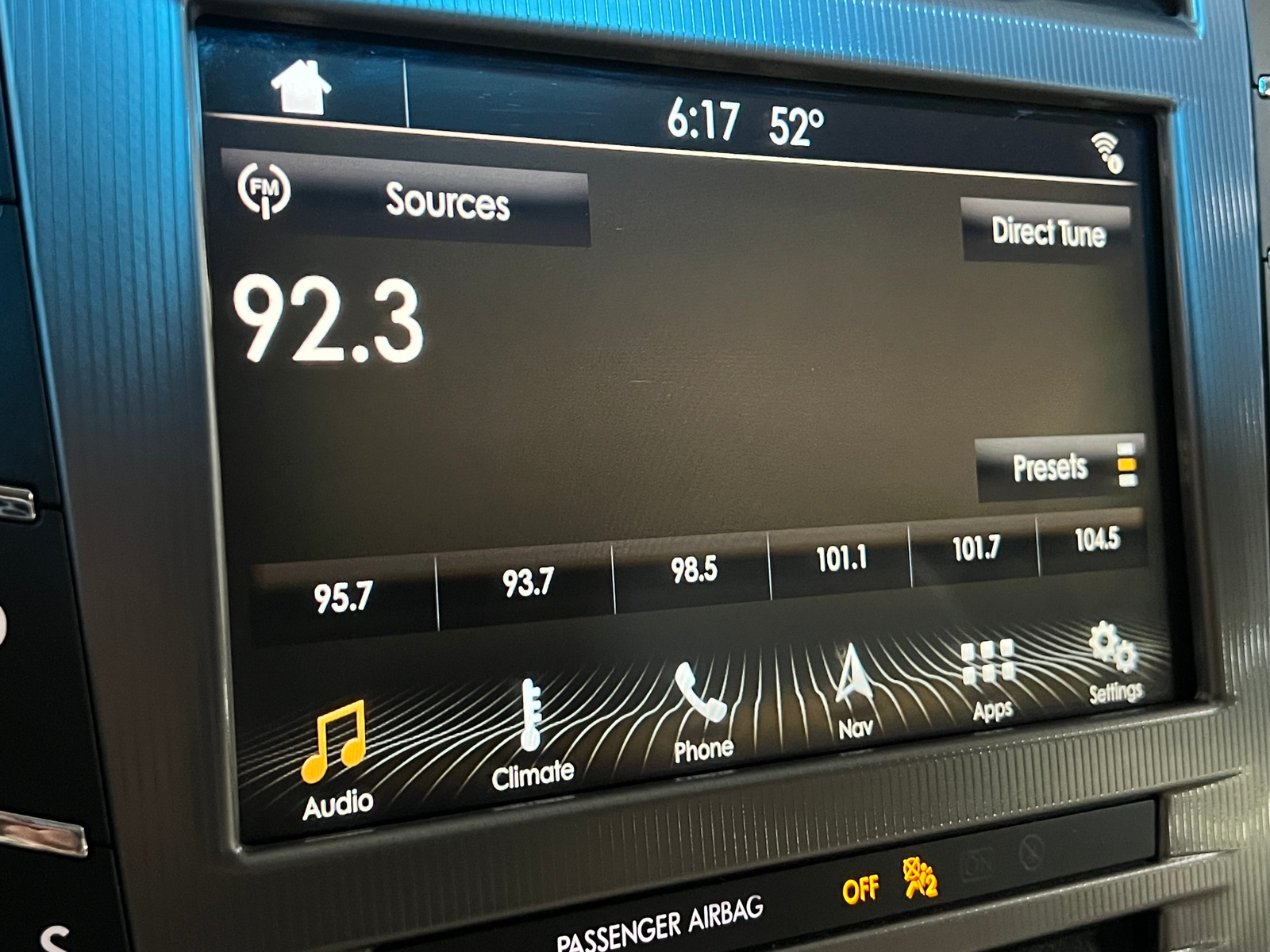 Thumbnail: 2017 Lincoln MKZ - 3