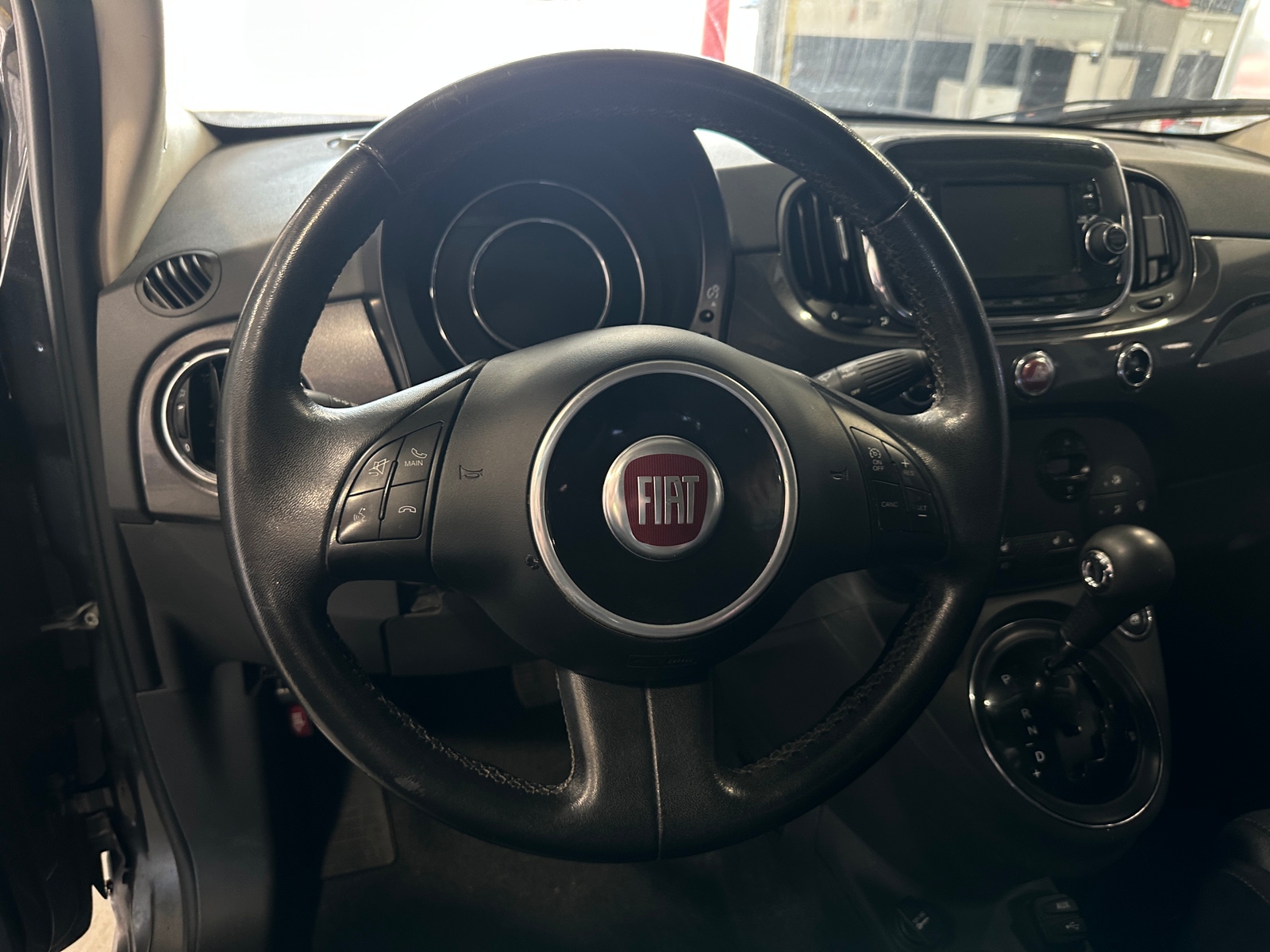 Thumbnail: 2017 Fiat 500 - 4