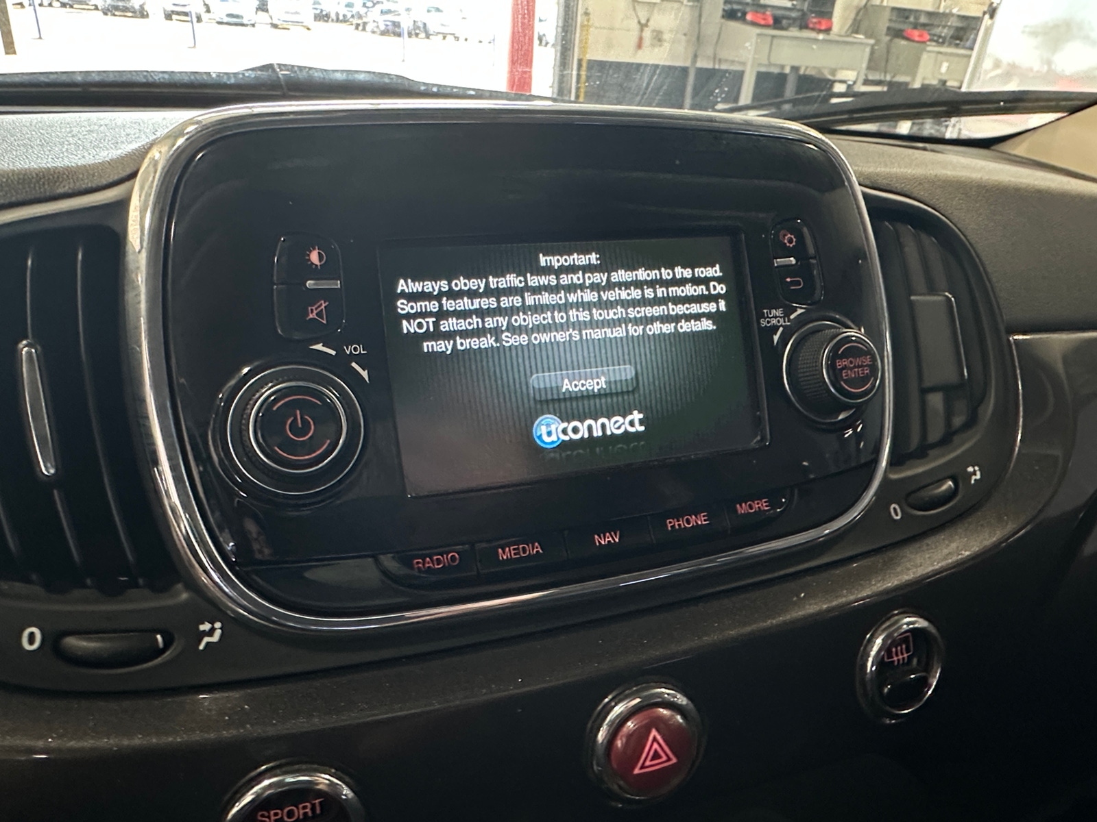 Thumbnail: 2017 Fiat 500 - 3