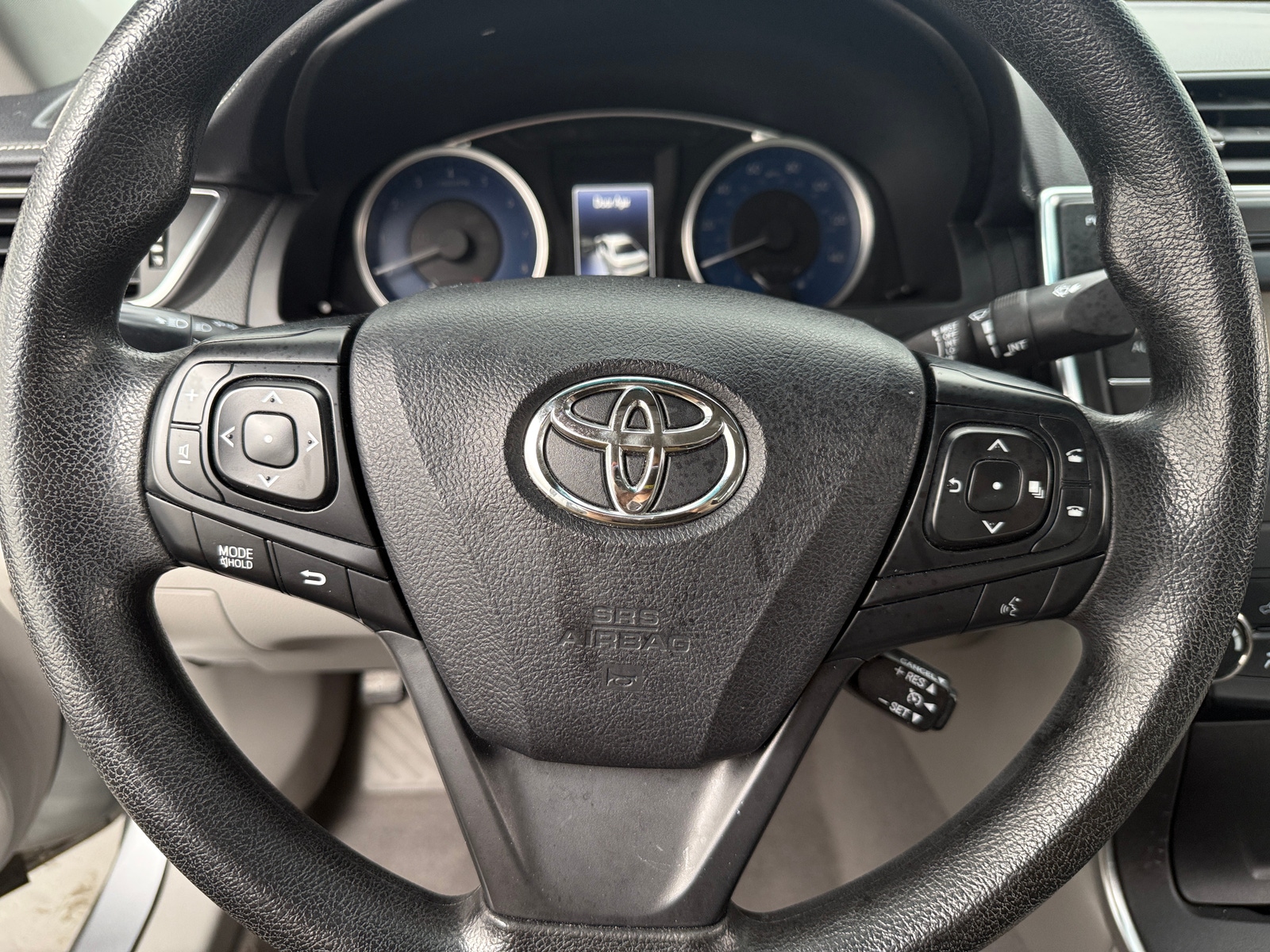 Thumbnail: 2017 Toyota Camry - 5