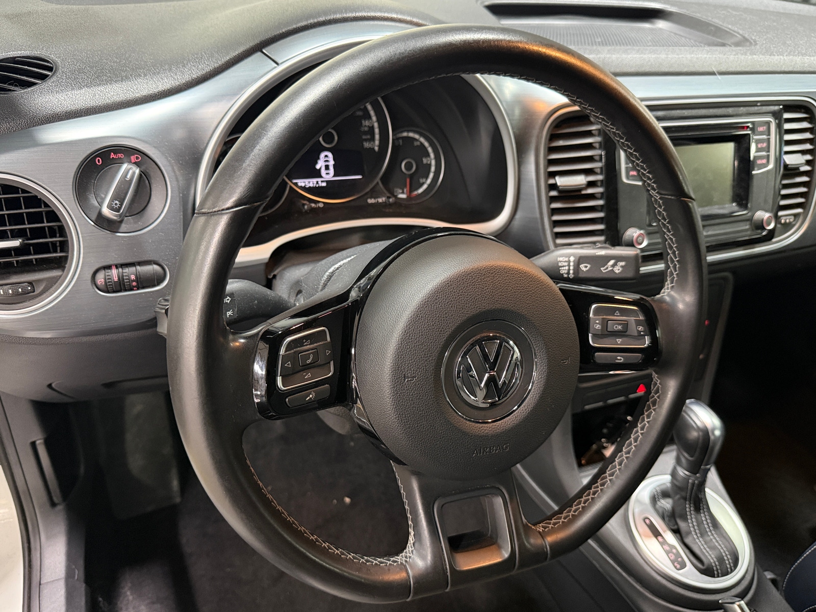 Thumbnail: 2016 Volkswagen Beetle - 4