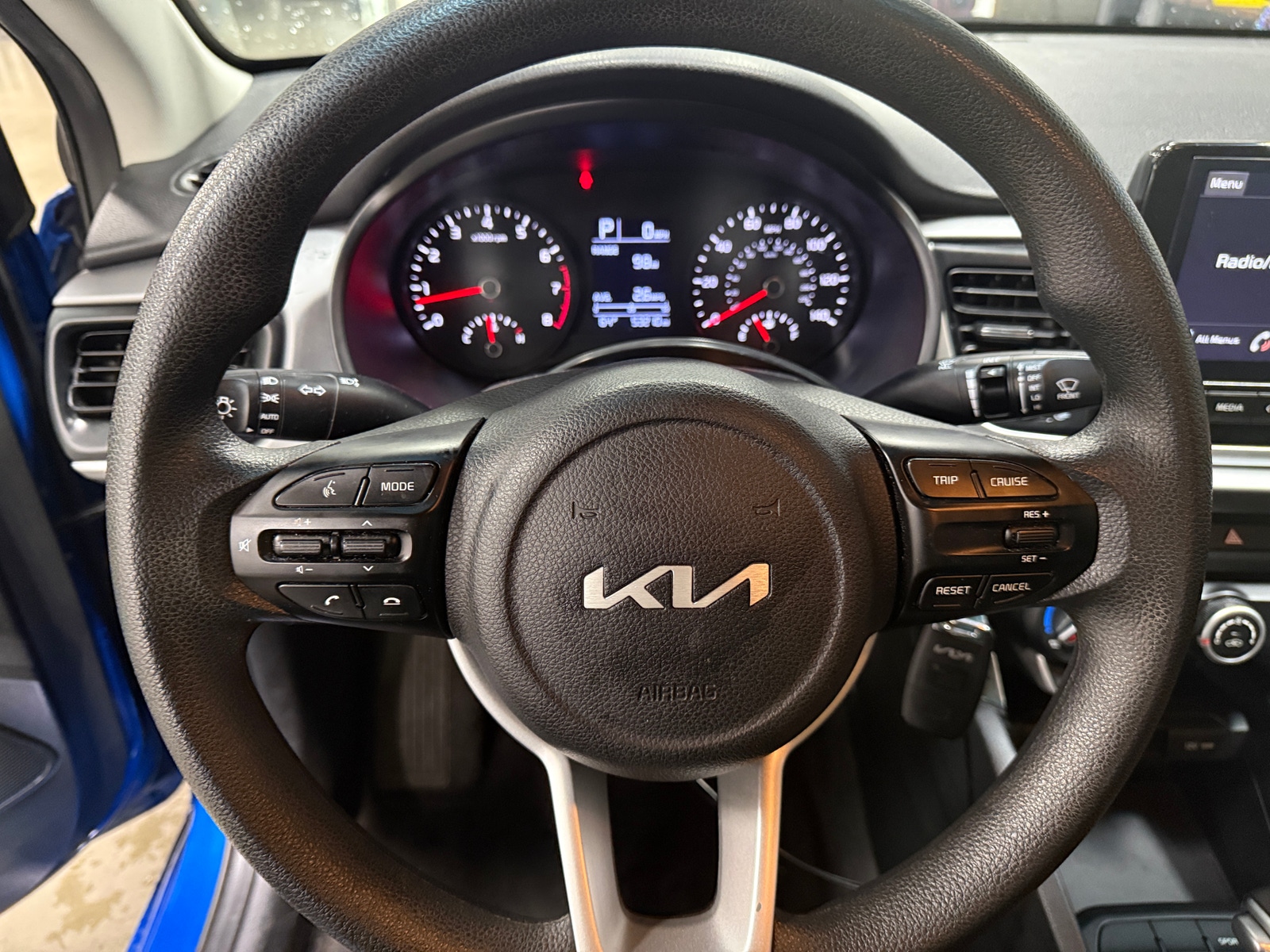 Thumbnail: 2022 Kia Rio - 5