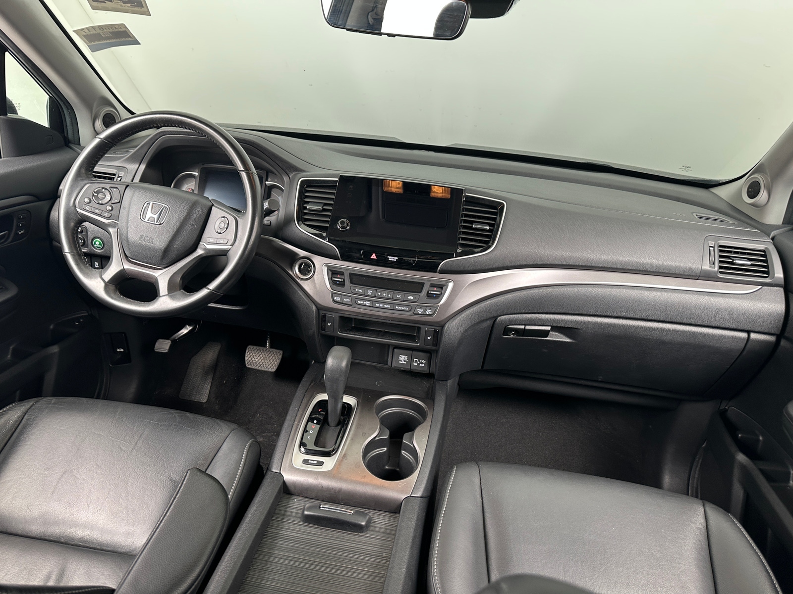 Thumbnail: 2019 Honda Pilot - 2