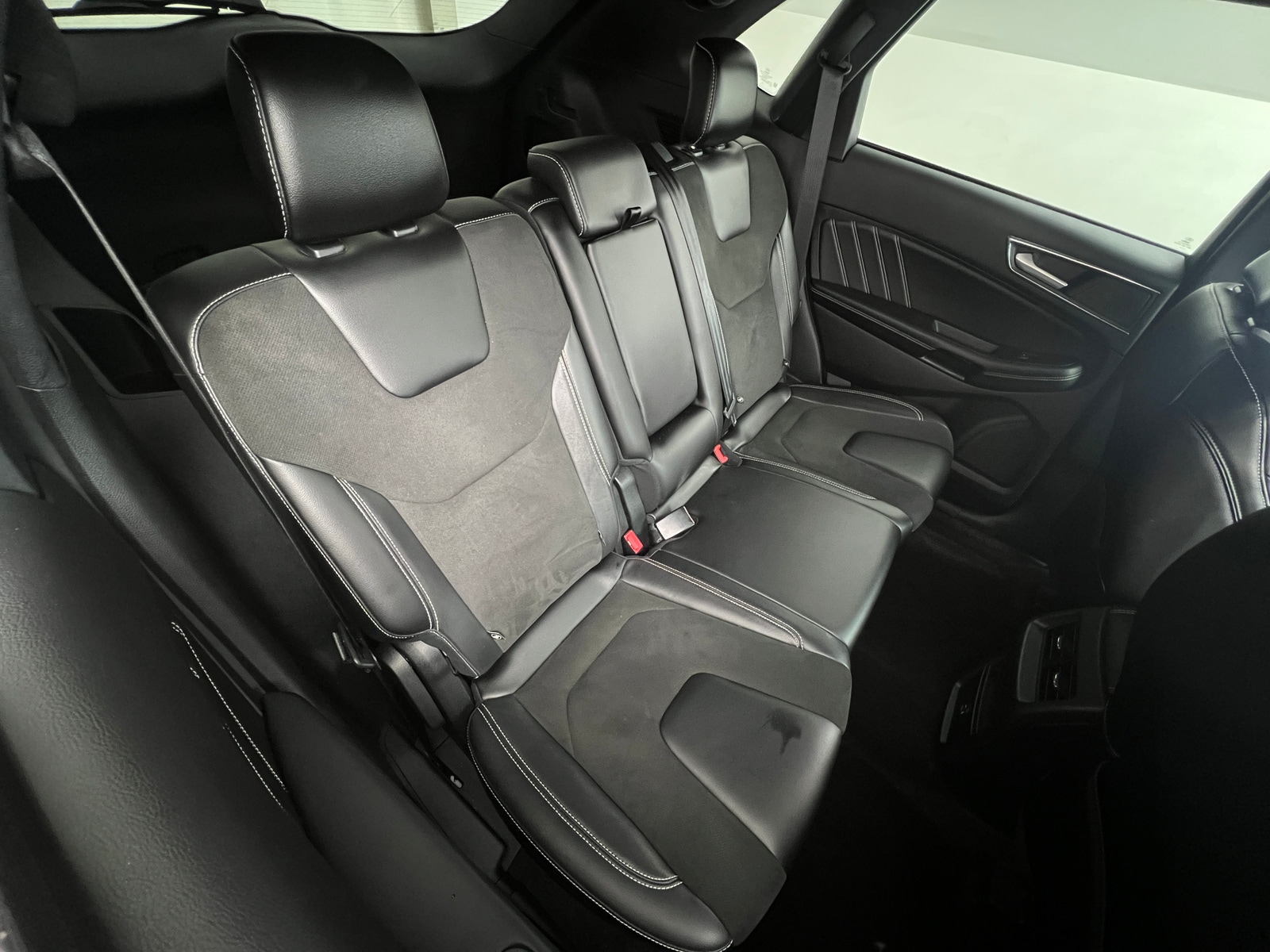 Thumbnail: 2021 Ford Edge - 5