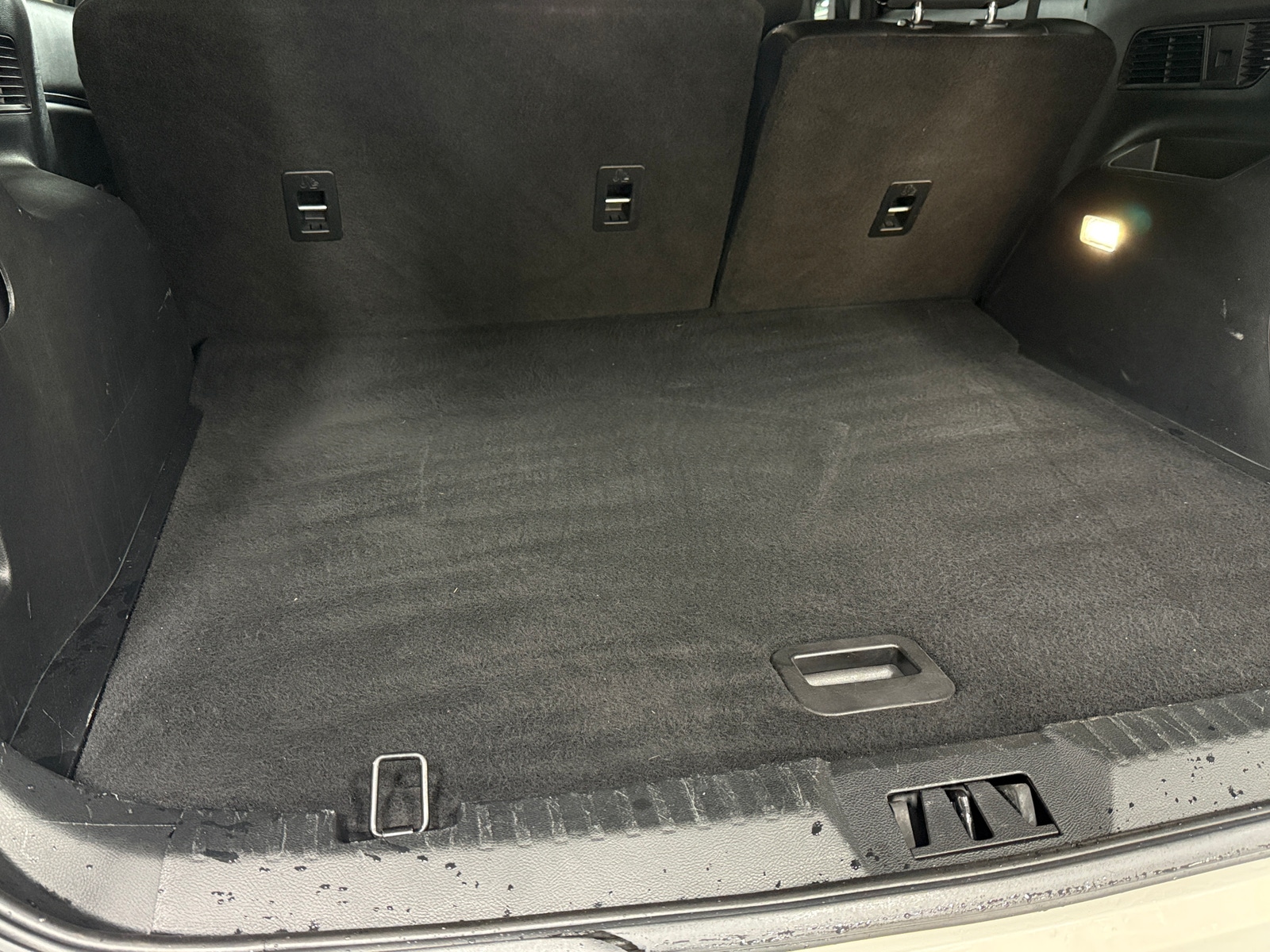 Thumbnail: 2021 Ford Edge - 6