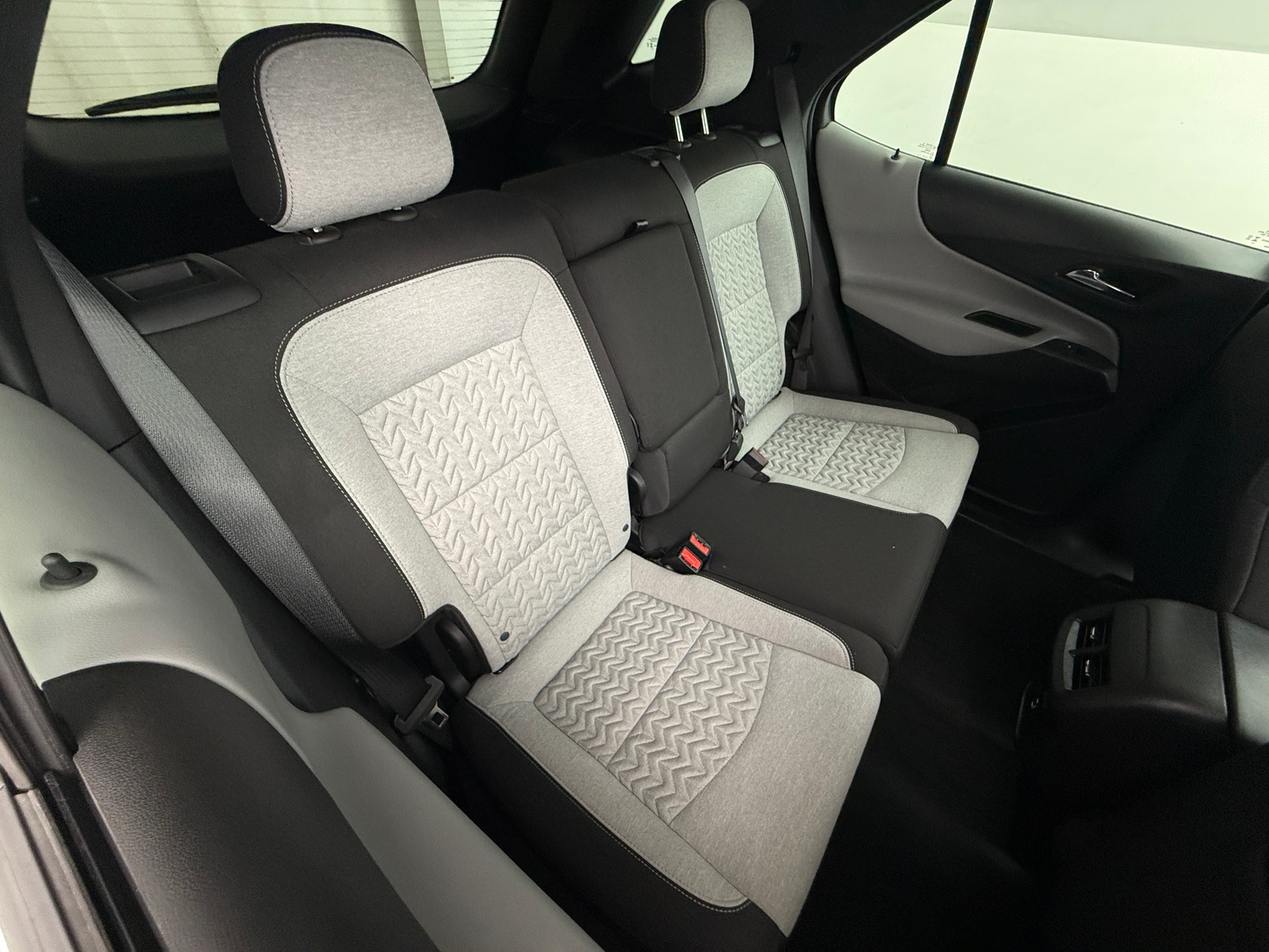 Thumbnail: 2024 Chevrolet Equinox - 6