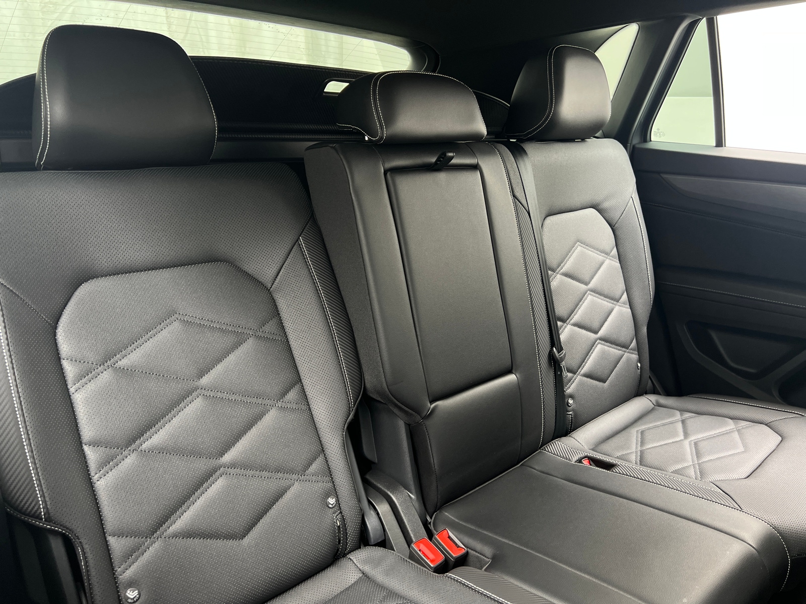 Thumbnail: 2024 Volkswagen Atlas - 5