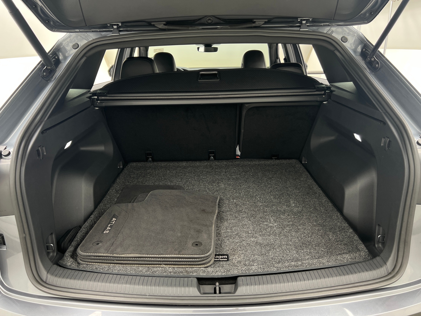 Thumbnail: 2024 Volkswagen Atlas - 6