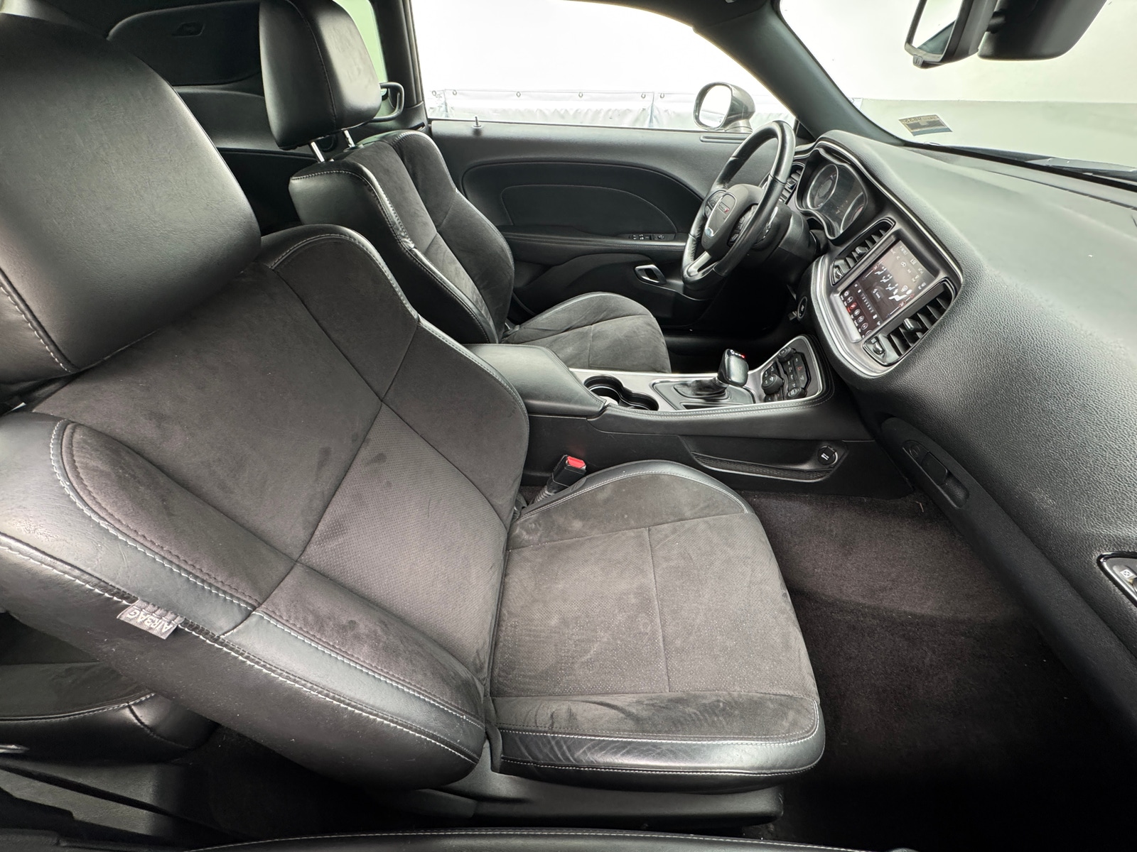 Thumbnail: 2018 Dodge Challenger - 2