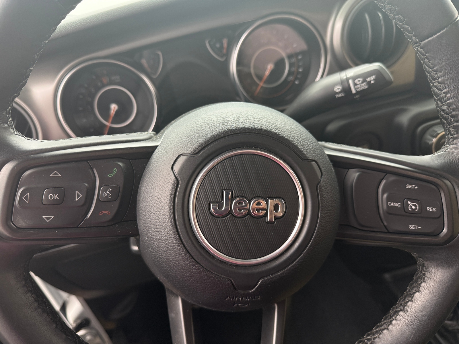 Thumbnail: 2022 Jeep Wrangler - 5