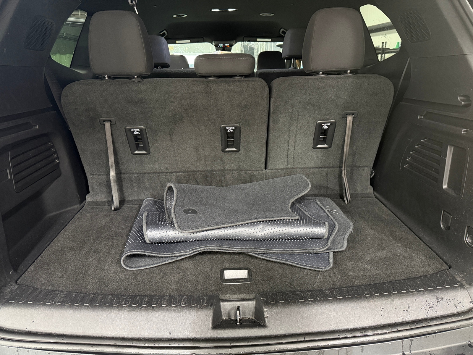 Thumbnail: 2025 GMC Acadia - 7