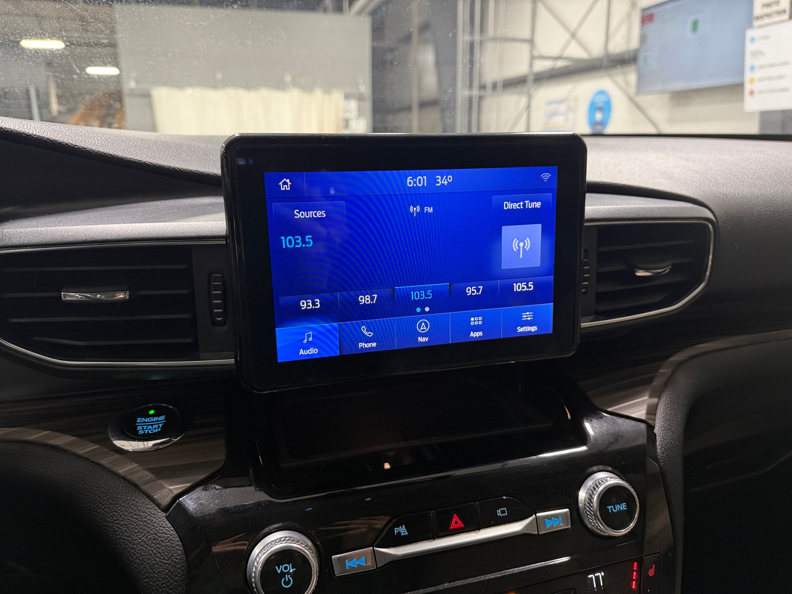 Thumbnail: 2021 Ford Explorer - 3