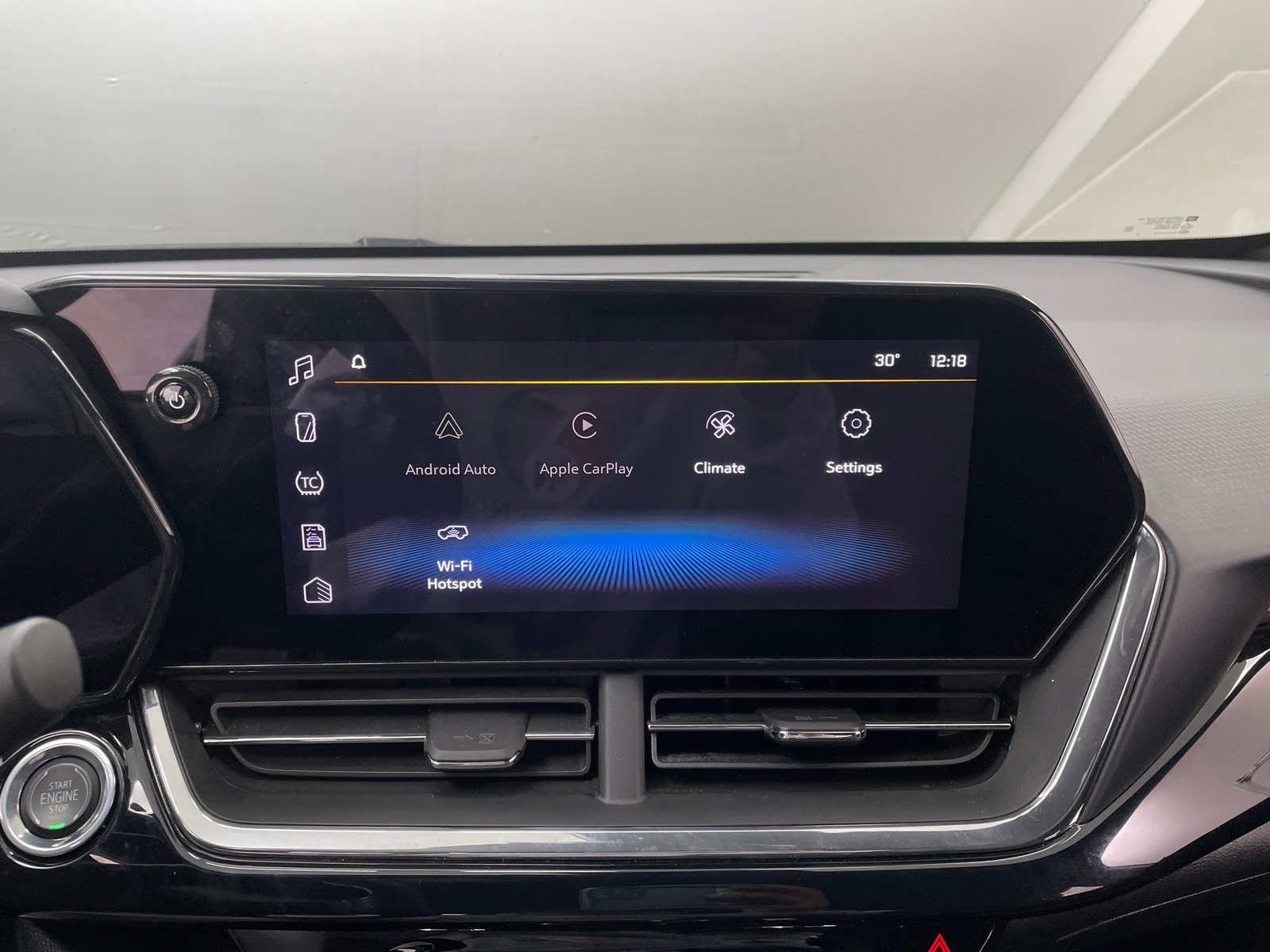 Thumbnail: 2024 Chevrolet Trax - 3