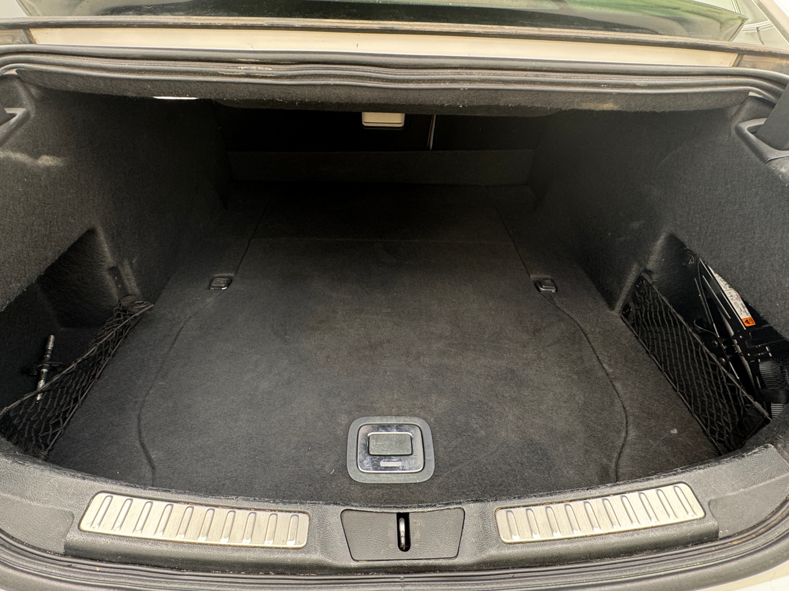 Thumbnail: 2017 Lincoln Continental - 6