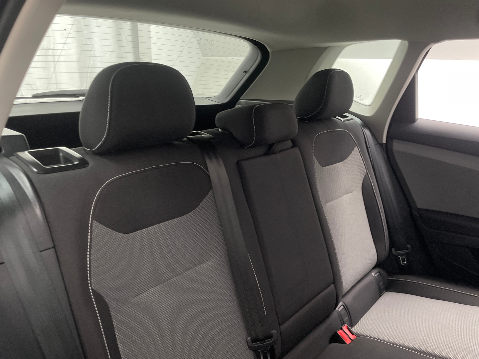 Thumbnail: 2023 Volkswagen Taos - 6