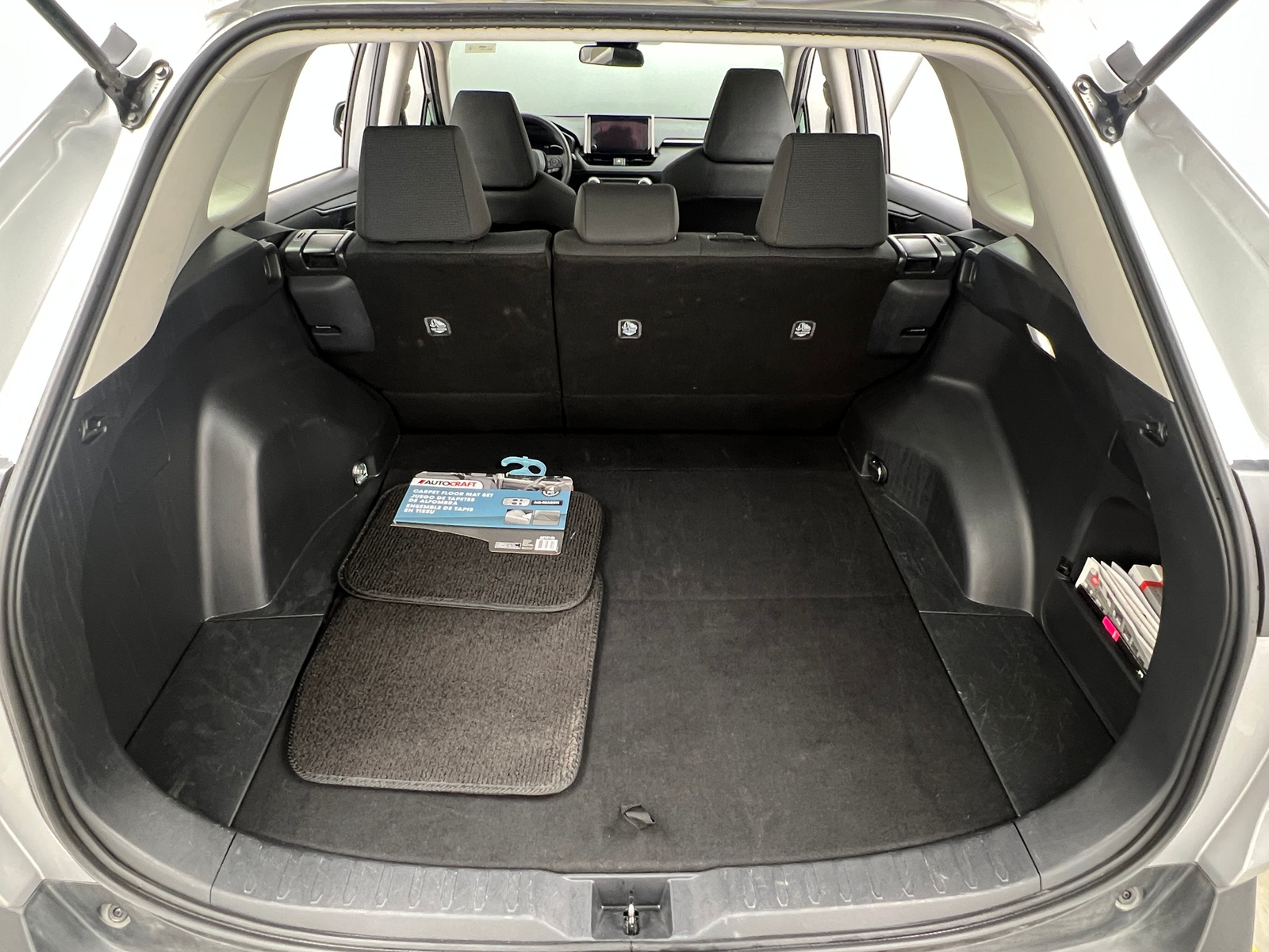 Thumbnail: 2024 Toyota RAV4 - 7