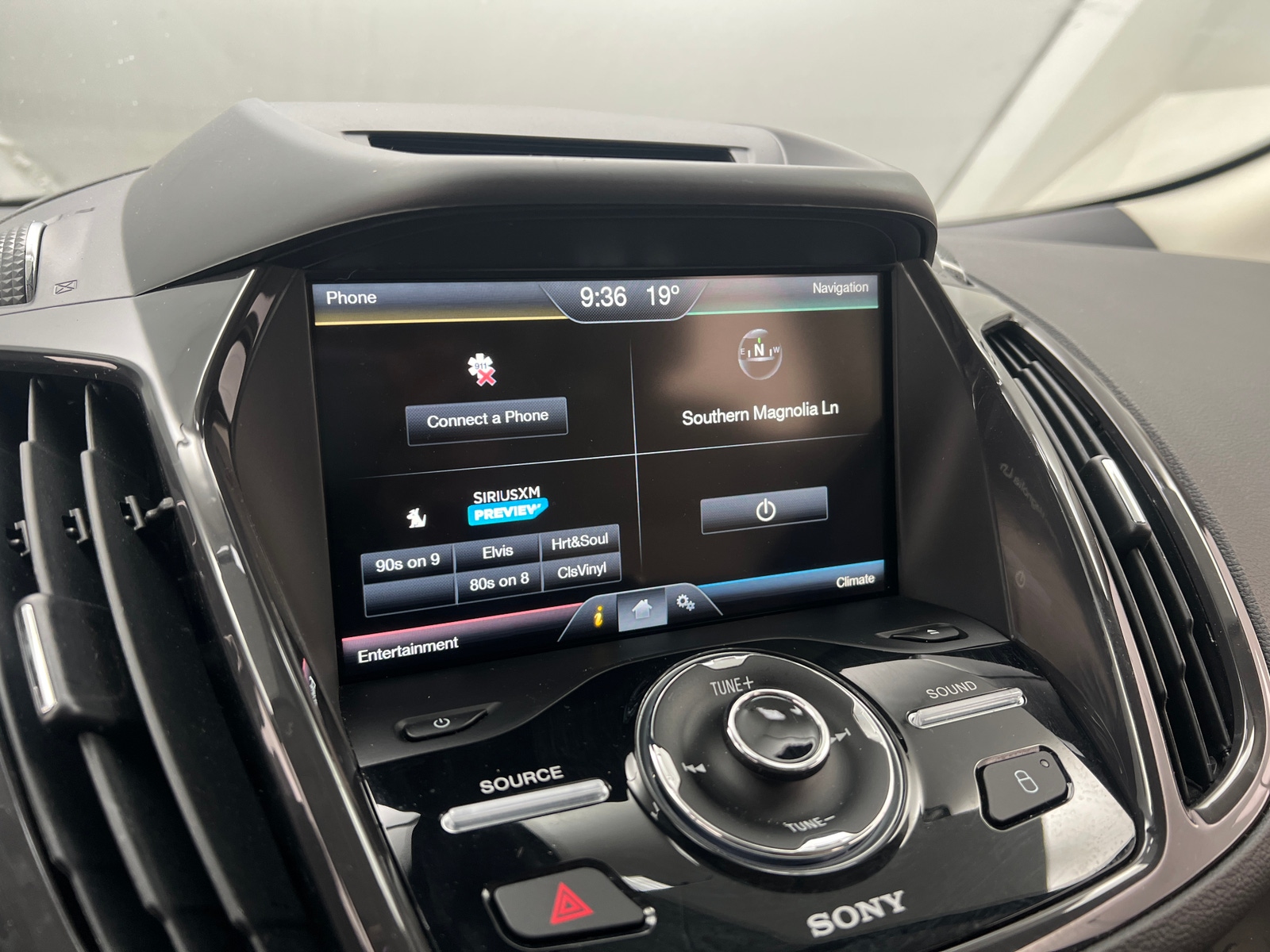 Thumbnail: 2014 Ford Escape - 3