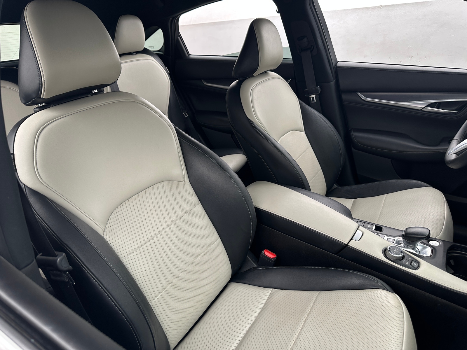 Thumbnail: 2023 INFINITI QX55 - 2