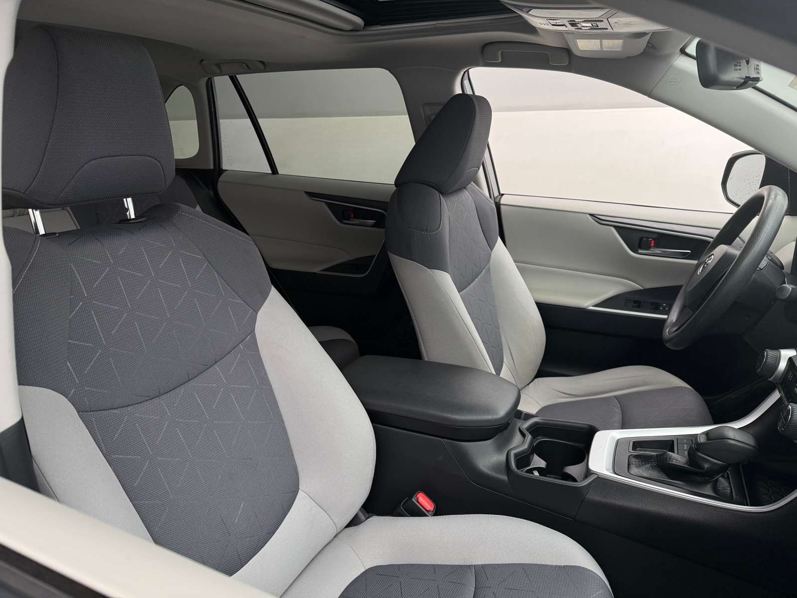 Thumbnail: 2019 Toyota RAV4 - 2