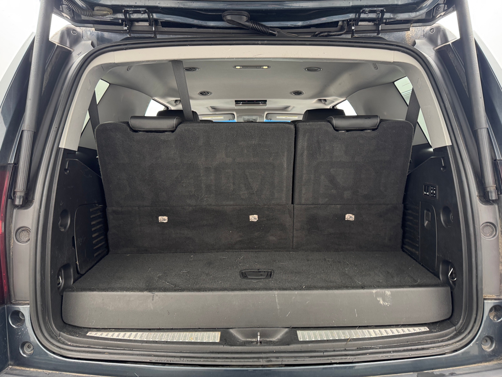 Thumbnail: 2019 Chevrolet Tahoe - 6