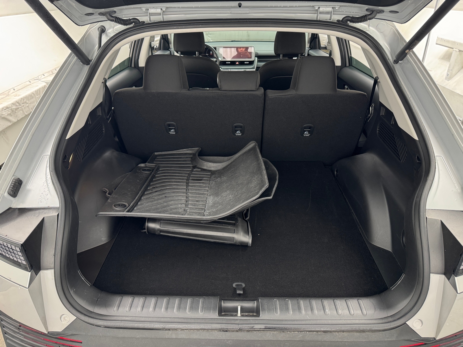 Thumbnail: 2024 Hyundai Ioniq 5 - 7