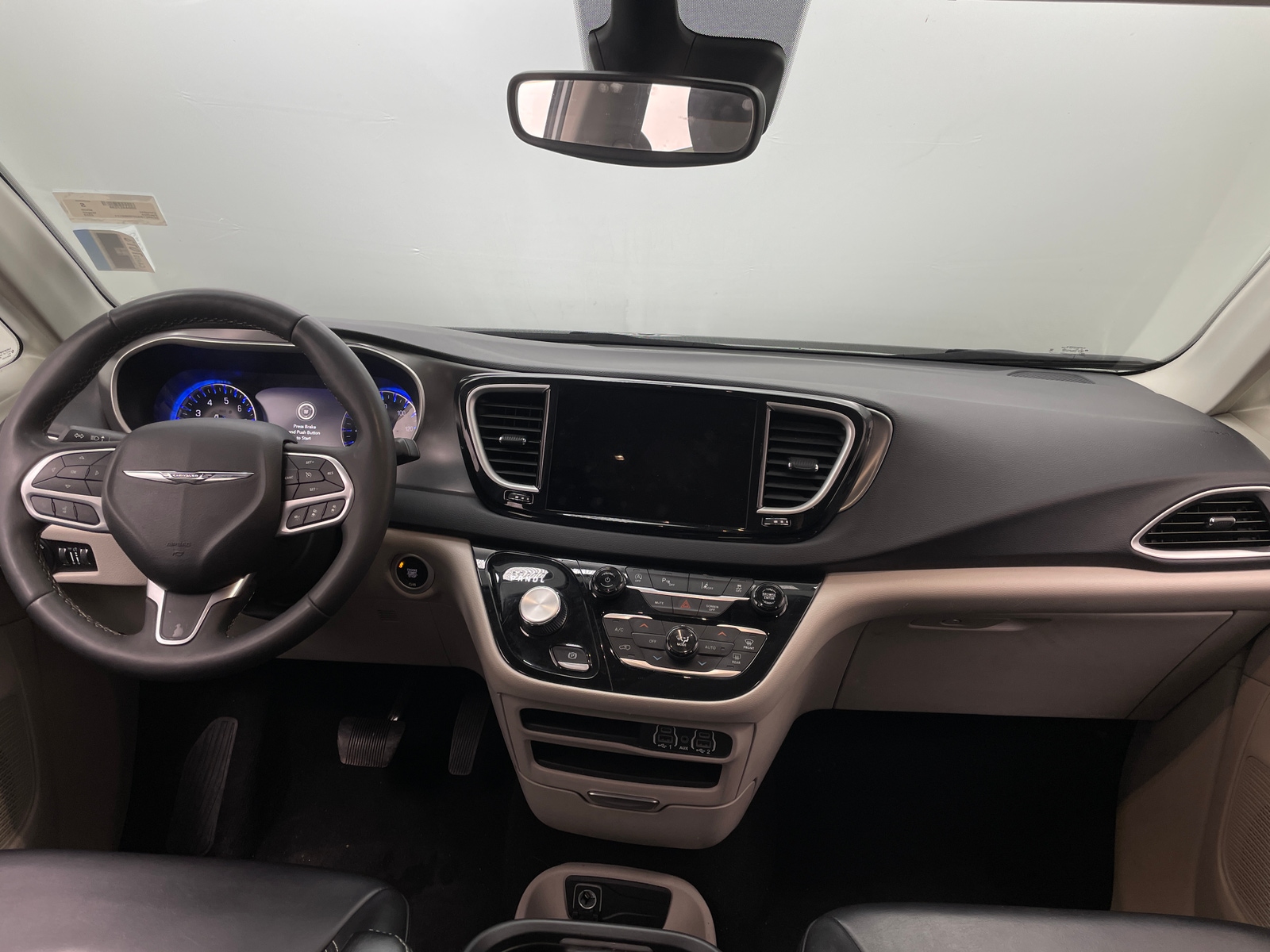 Thumbnail: 2023 Chrysler Pacifica - 2