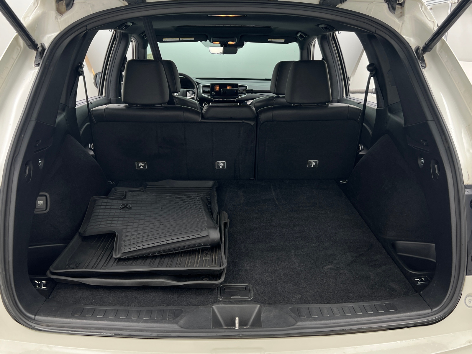 Thumbnail: 2019 Honda Passport - 6