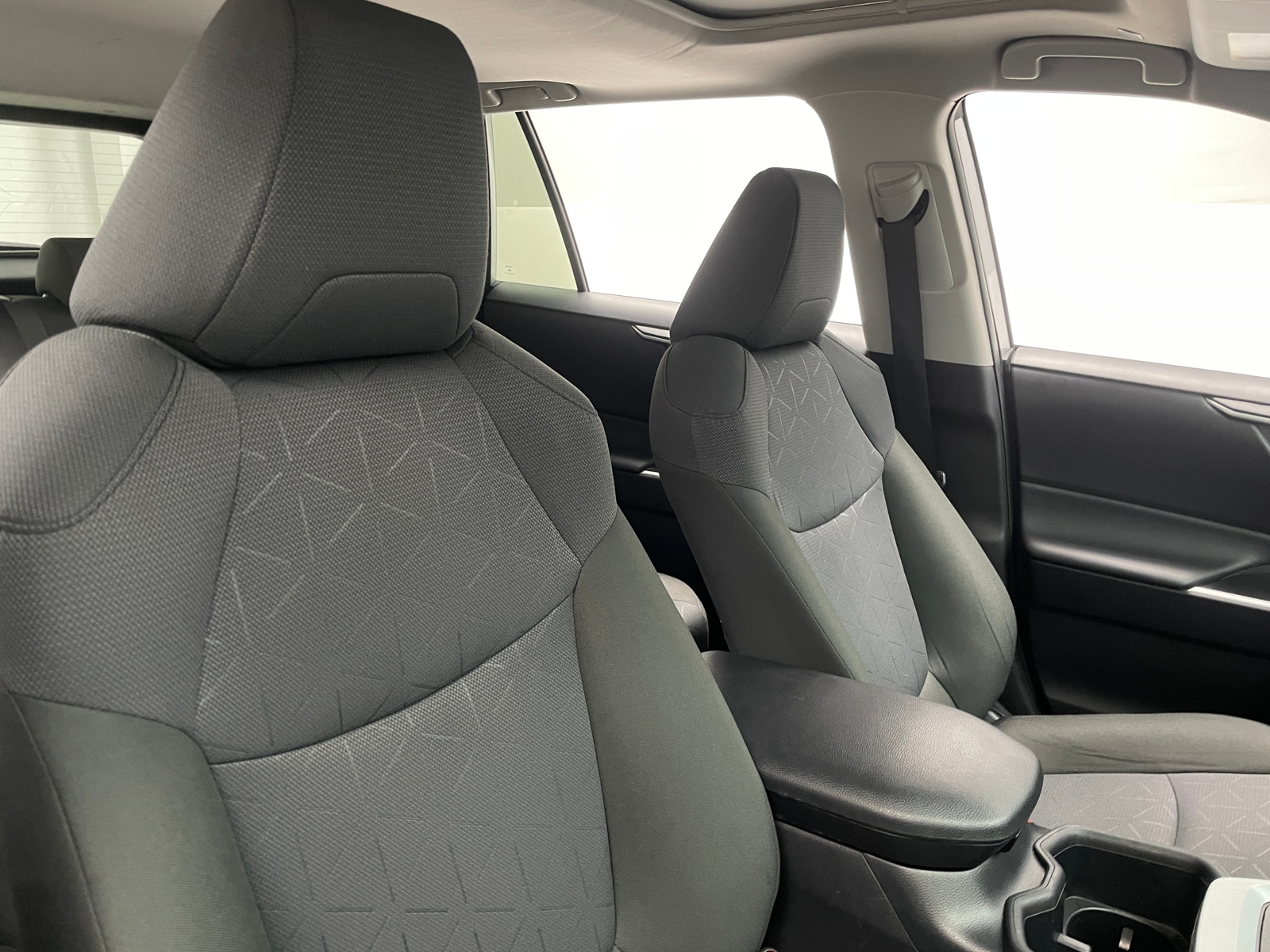 Thumbnail: 2025 Toyota RAV4 - 2