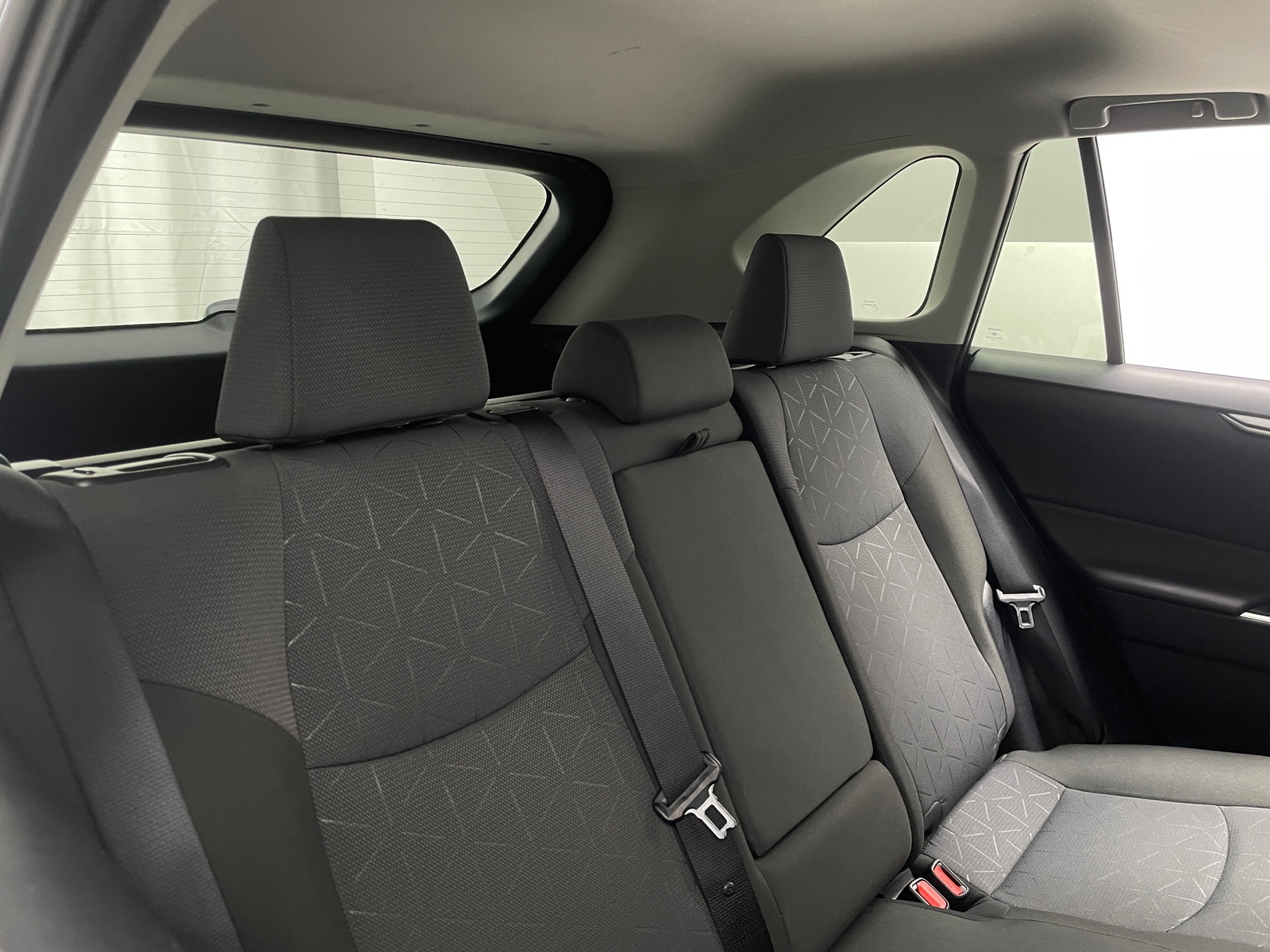 Thumbnail: 2025 Toyota RAV4 - 6