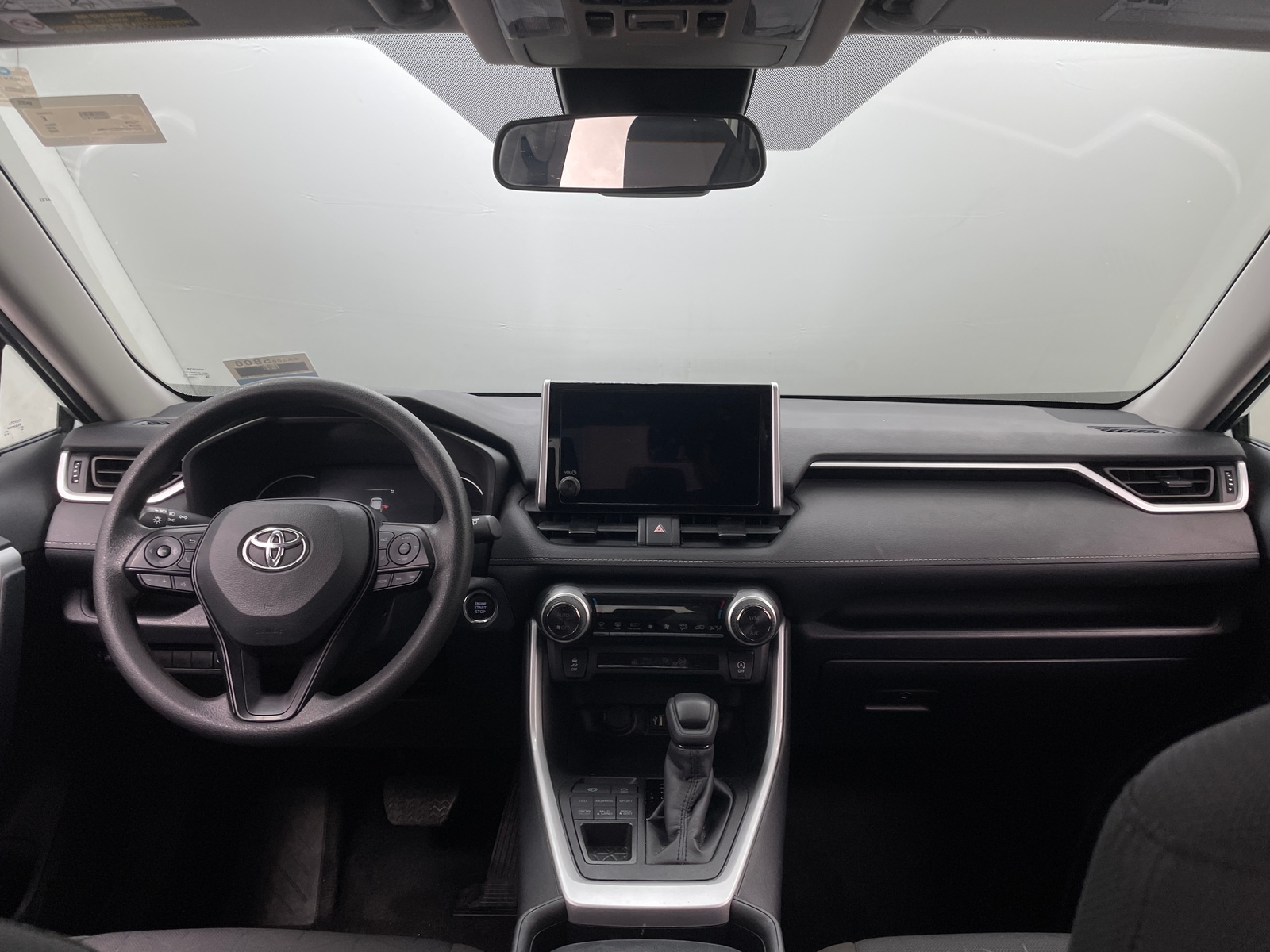 Thumbnail: 2025 Toyota RAV4 - 3