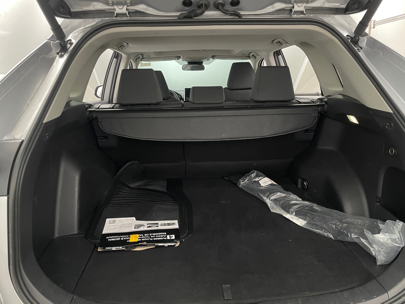 Thumbnail: 2025 Toyota RAV4 - 7