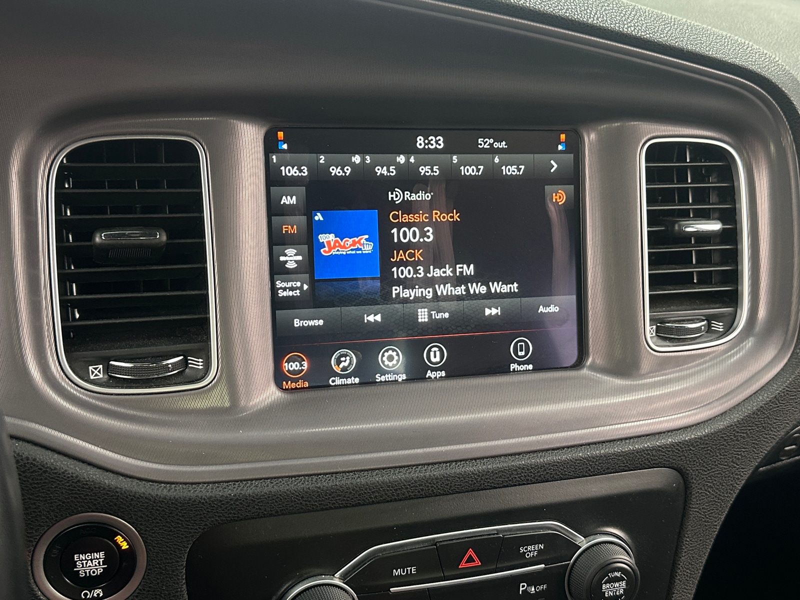 Thumbnail: 2023 Dodge Charger - 4