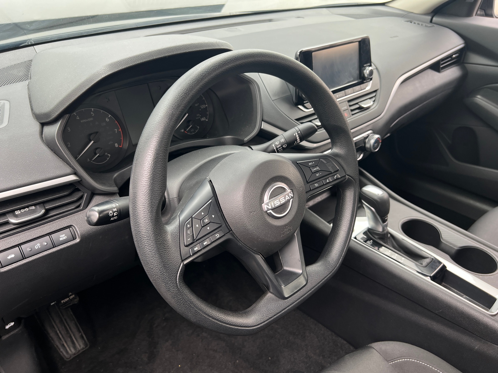 Thumbnail: 2024 Nissan Altima - 5