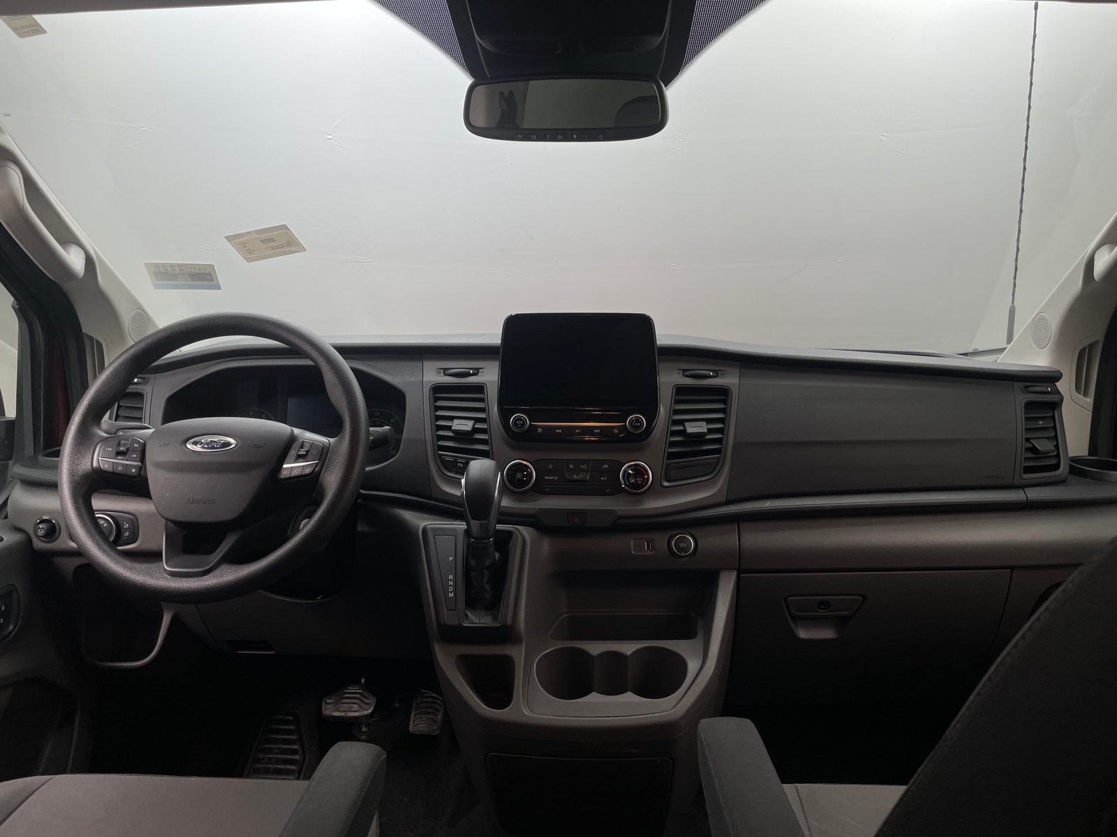 Thumbnail: 2020 Ford Econoline - 3