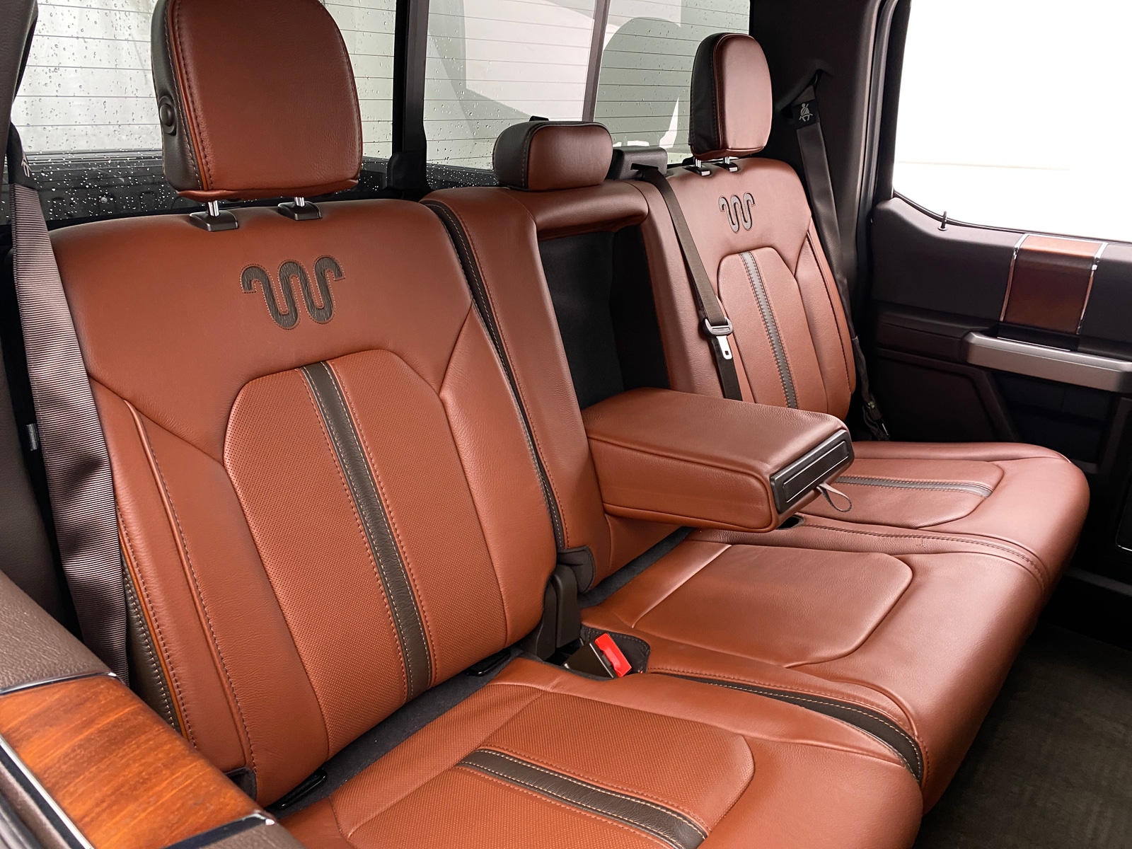 Thumbnail: 2019 Ford Econoline - 5