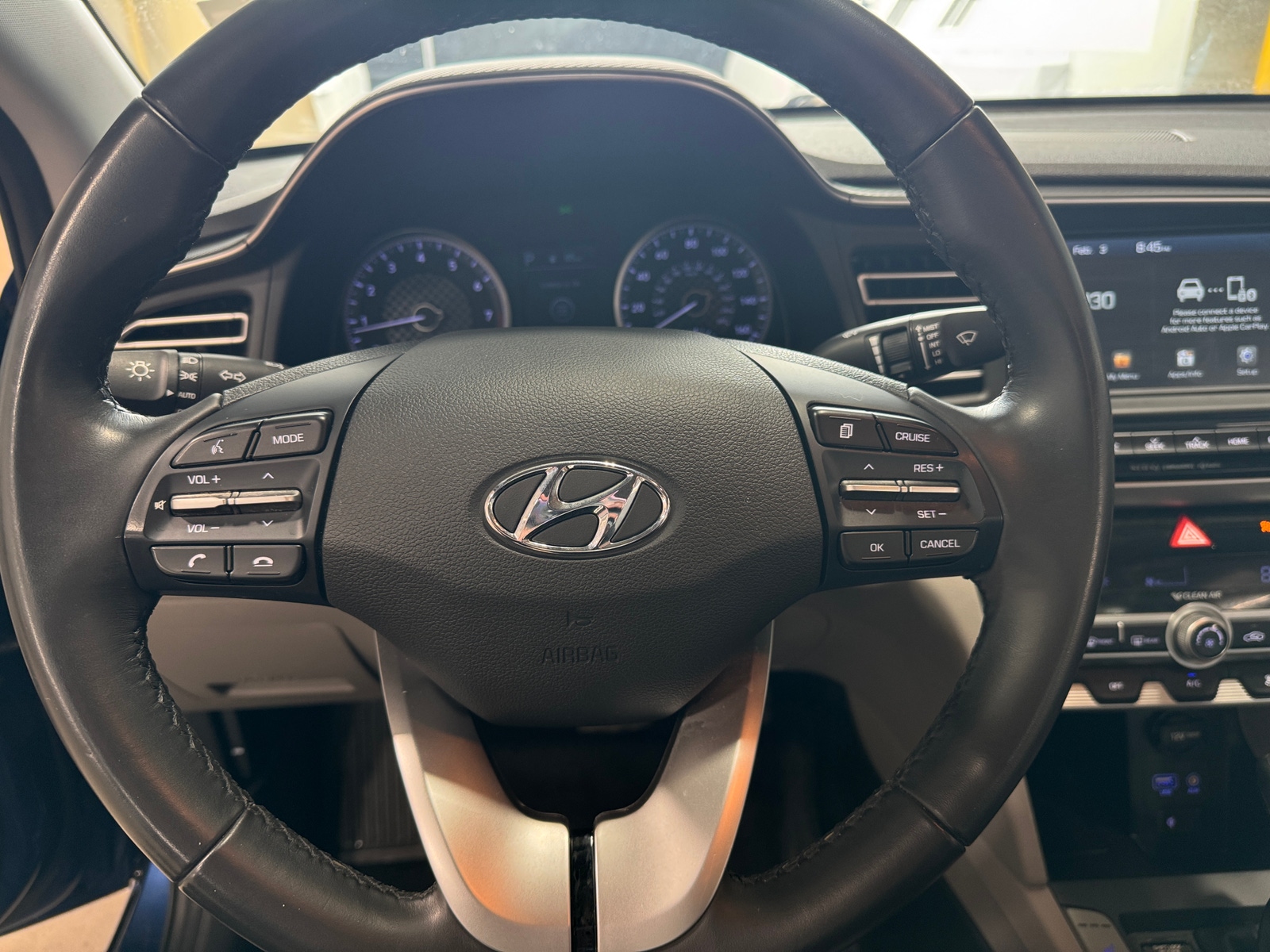 Thumbnail: 2019 Hyundai Elantra - 4
