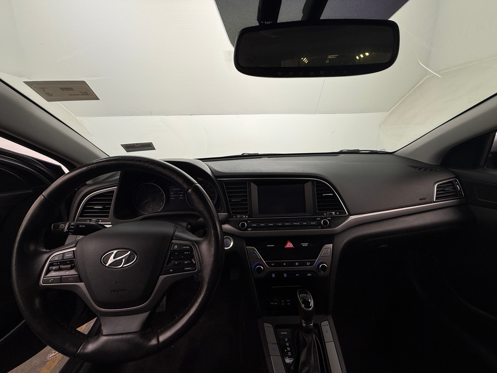 Thumbnail: 2017 Hyundai Elantra - 3