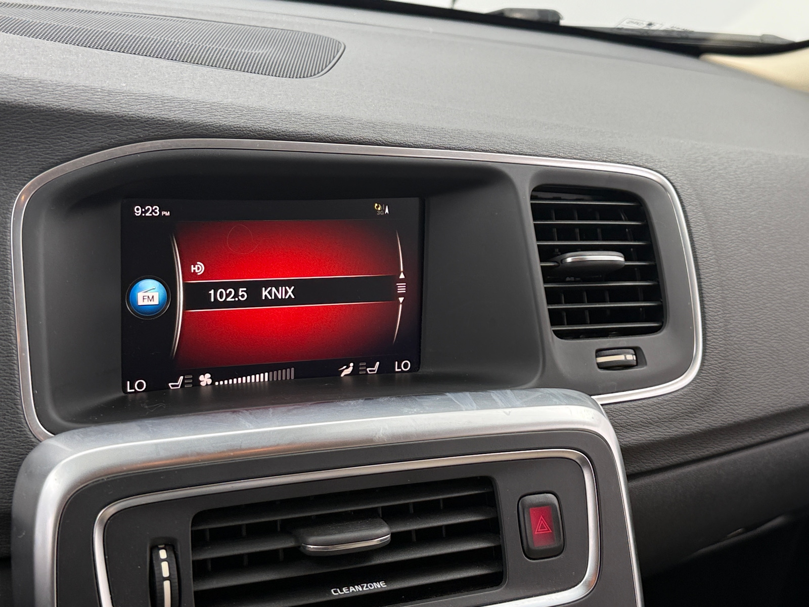 Thumbnail: 2018 Volvo S60 - 3