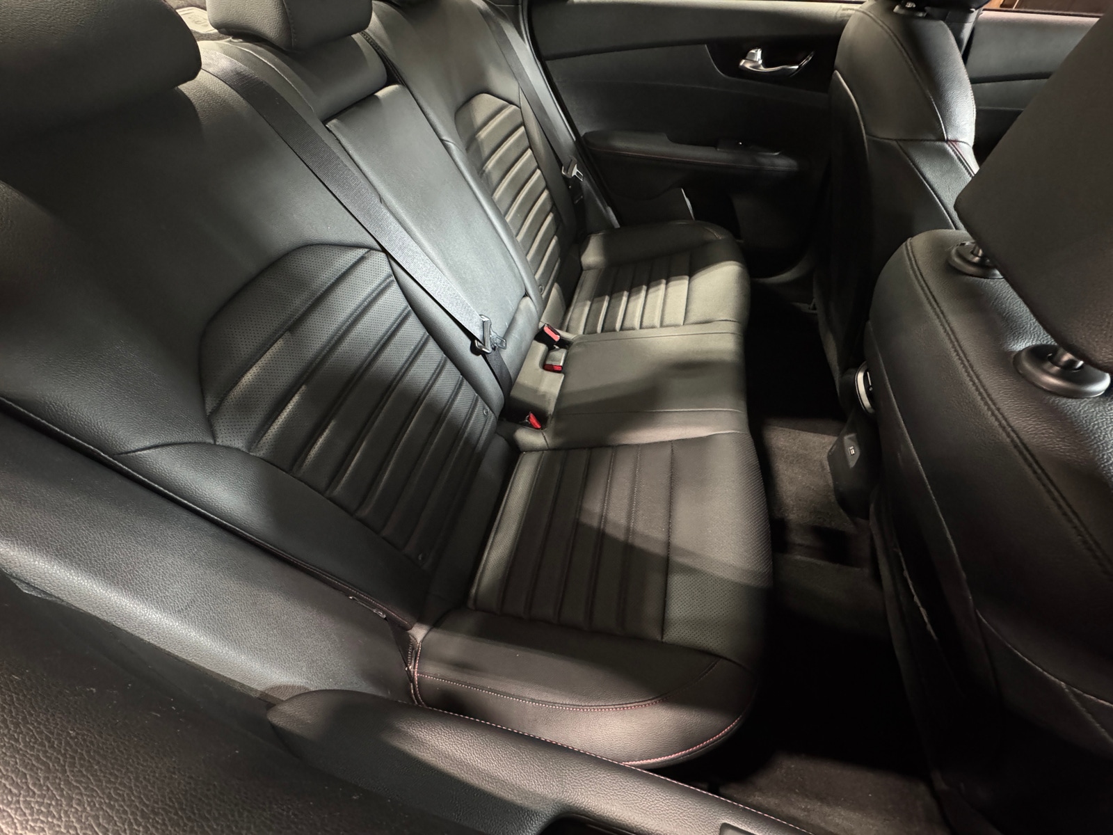 Thumbnail: 2022 Kia Forte - 5