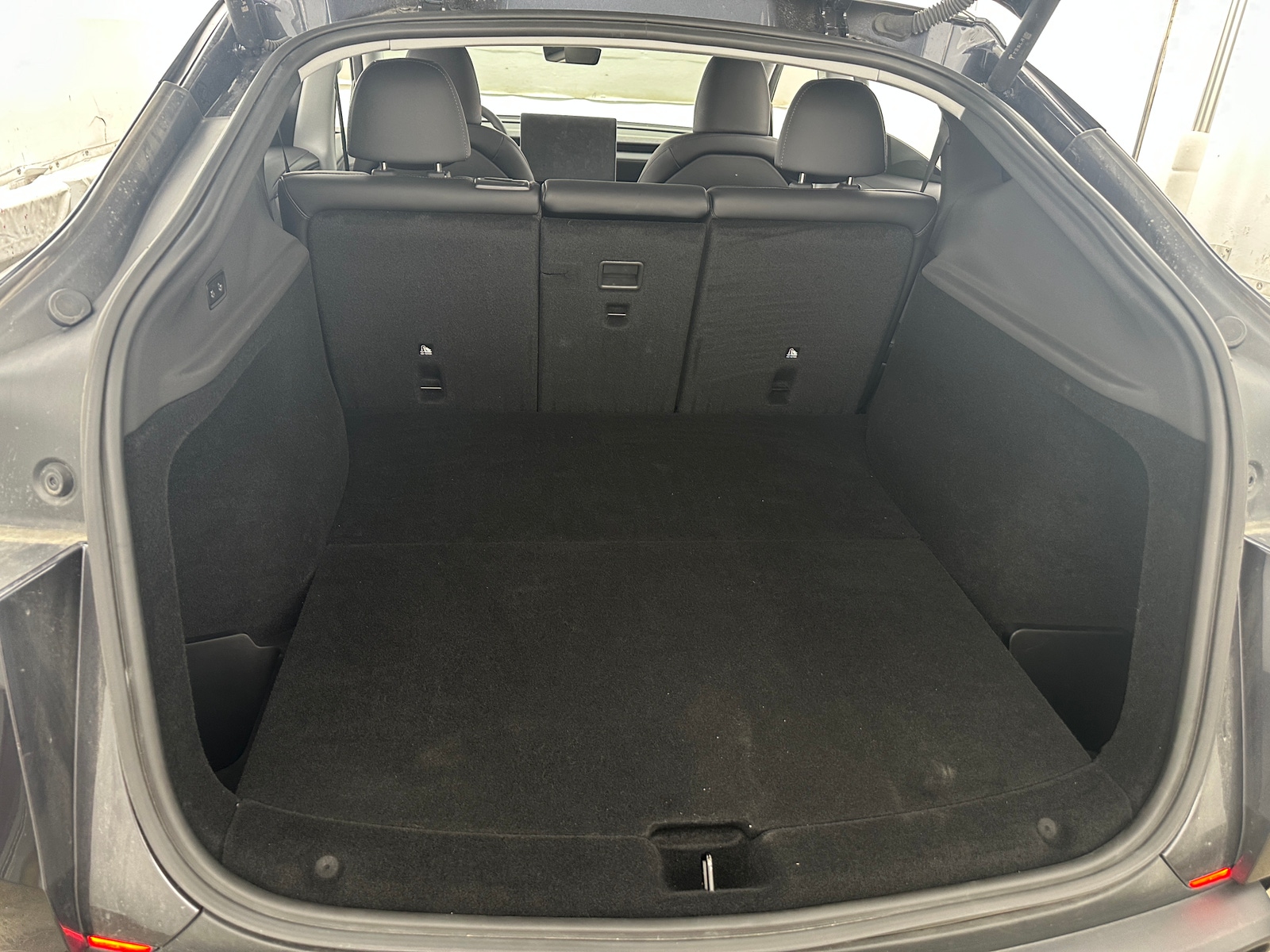 Thumbnail: 2026 Tesla Model Y - 6