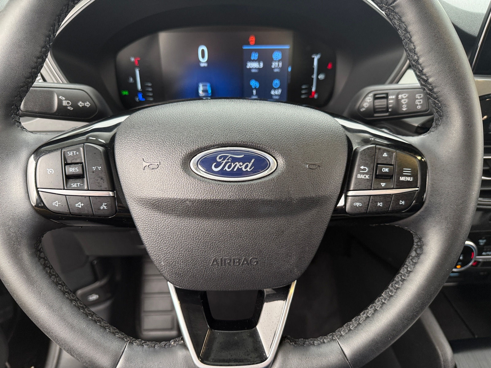 Thumbnail: 2023 Ford Escape - 5