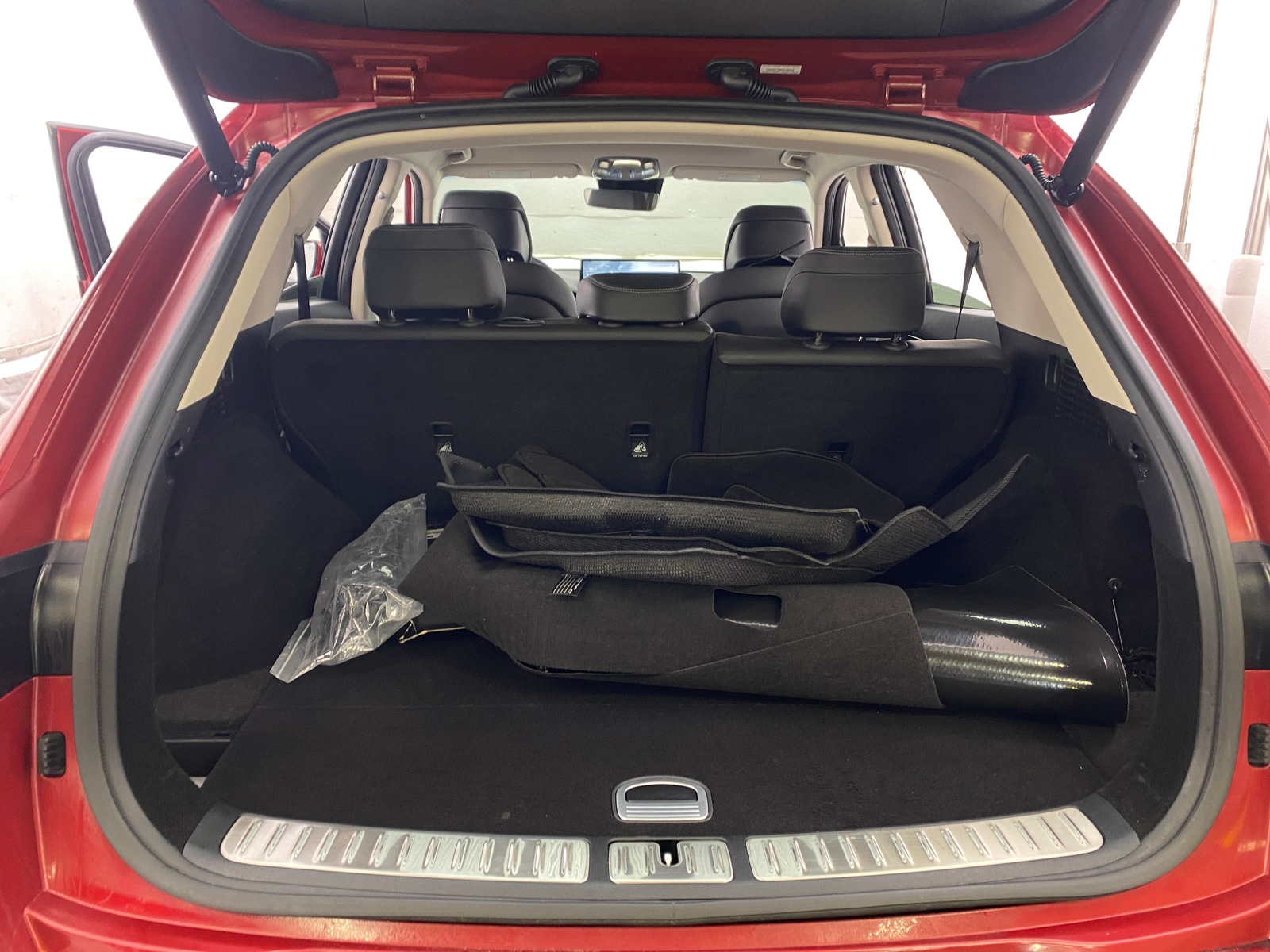 Thumbnail: 2023 Genesis GV70 - 6