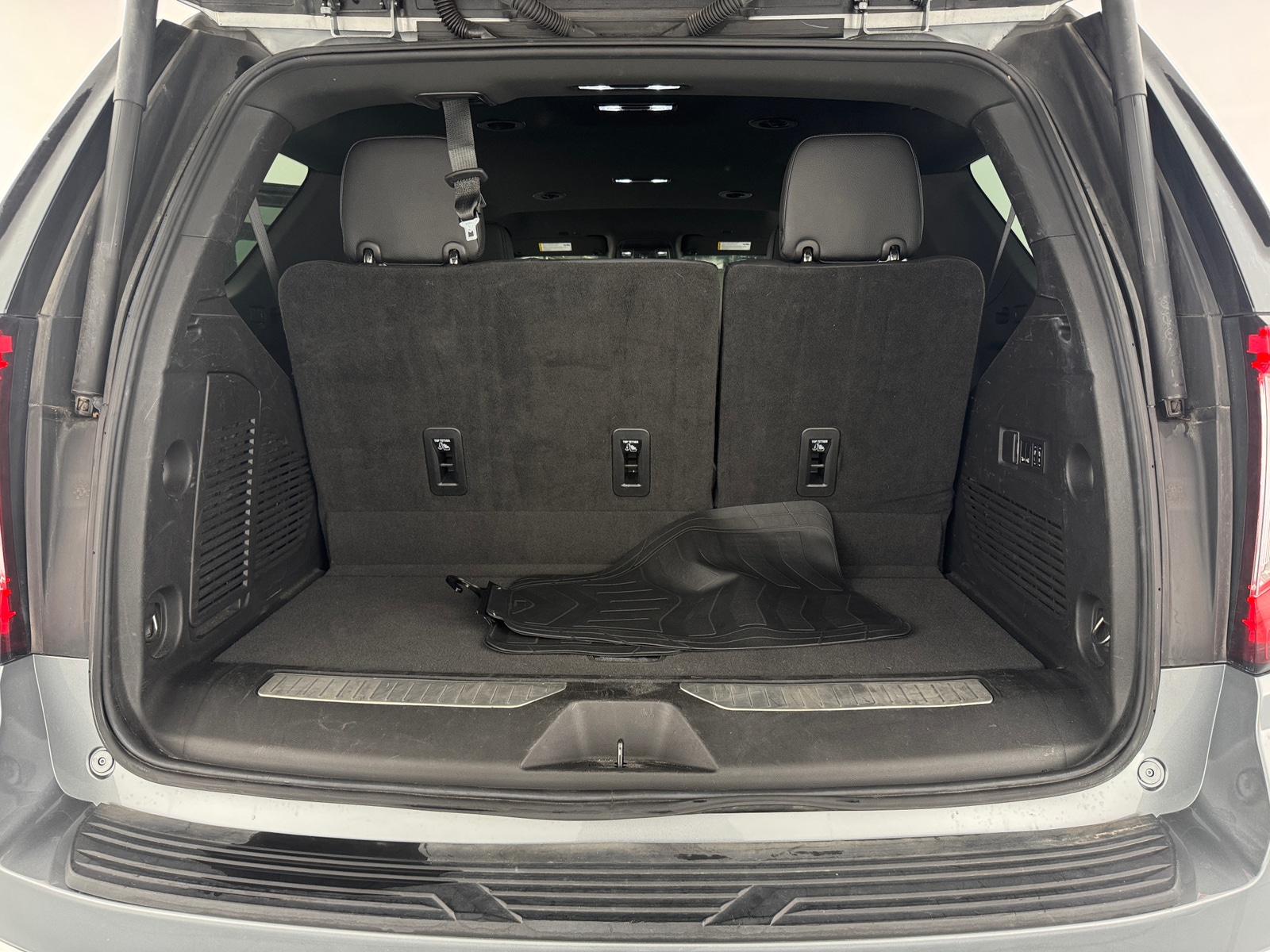 Thumbnail: 2023 GMC Yukon - 6