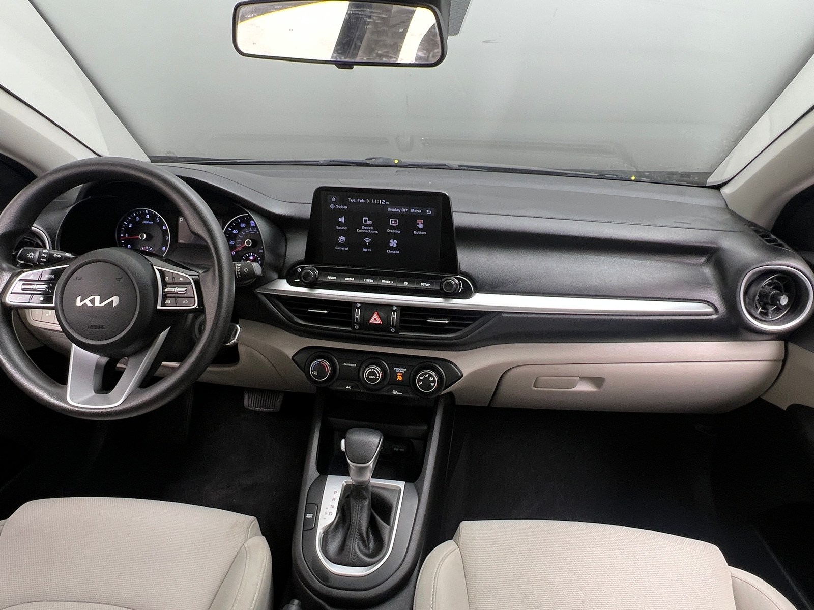 Thumbnail: 2022 Kia Forte - 3