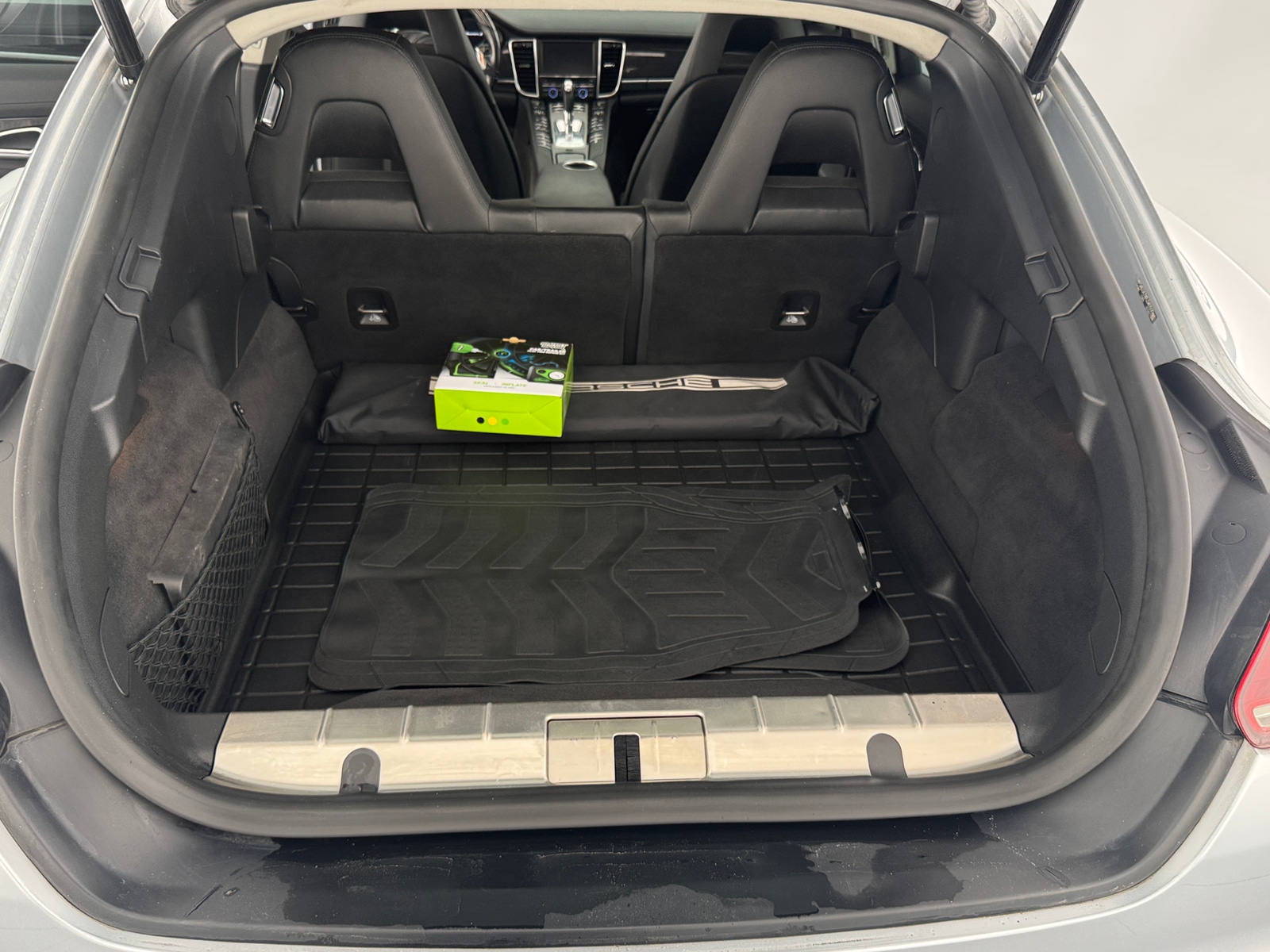 Thumbnail: 2015 Porsche Panamera - 6