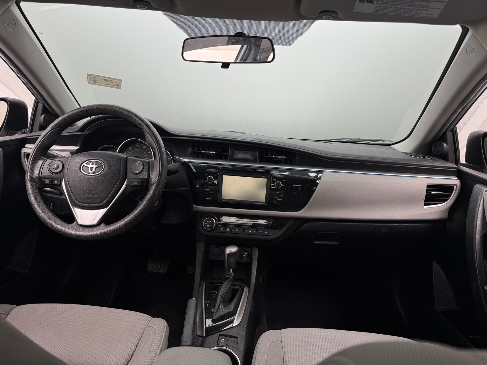 Thumbnail: 2016 Toyota Corolla - 3