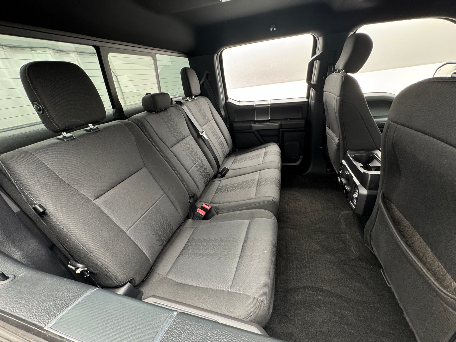 Thumbnail: 2019 Ford Econoline - 6