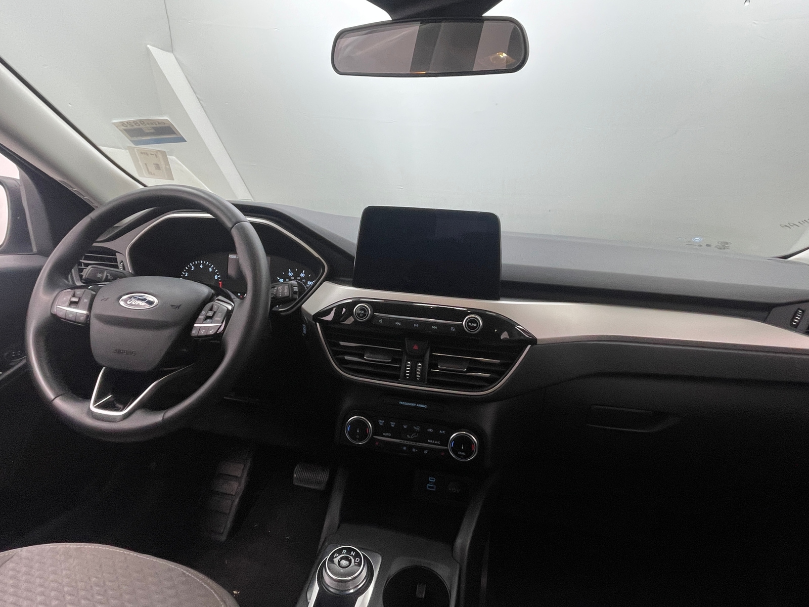 Thumbnail: 2022 Ford Escape - 3