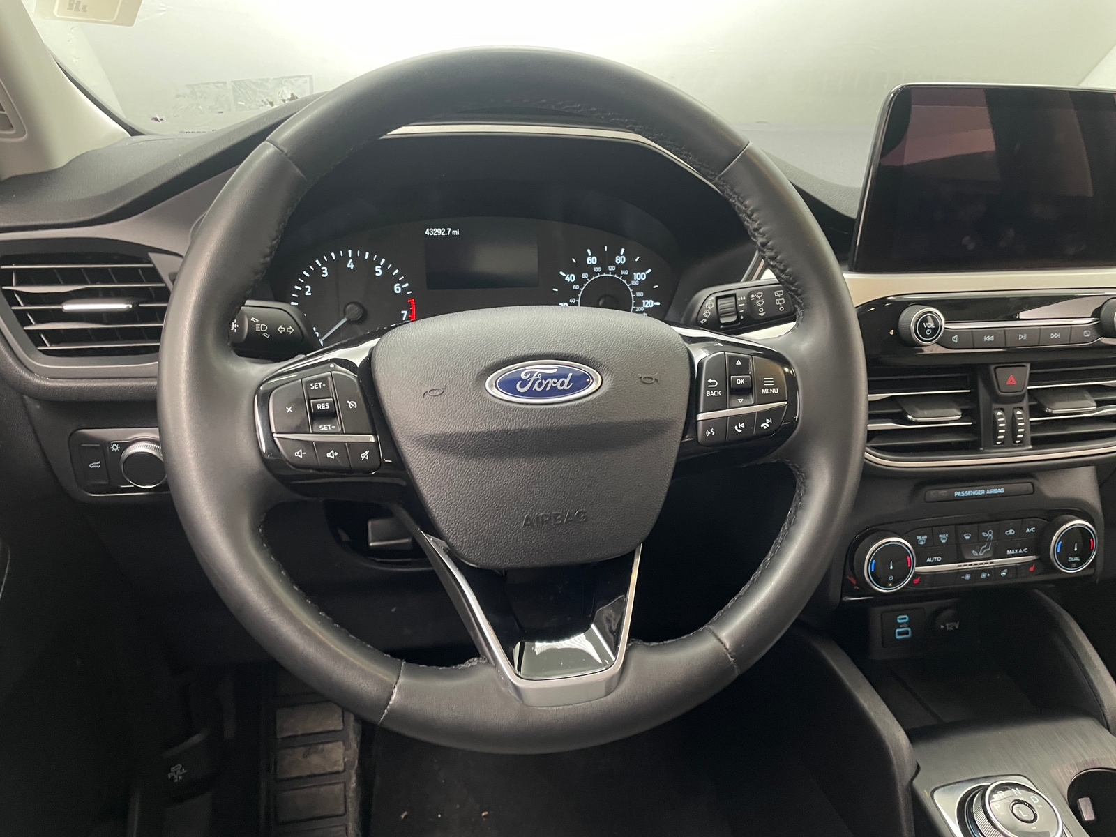 Thumbnail: 2022 Ford Escape - 5