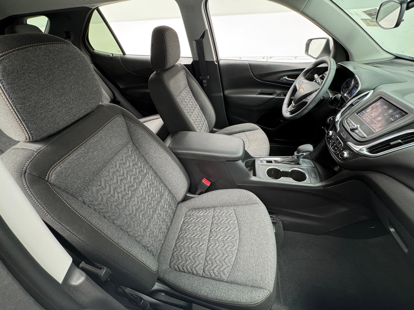 Thumbnail: 2024 Chevrolet Equinox - 2